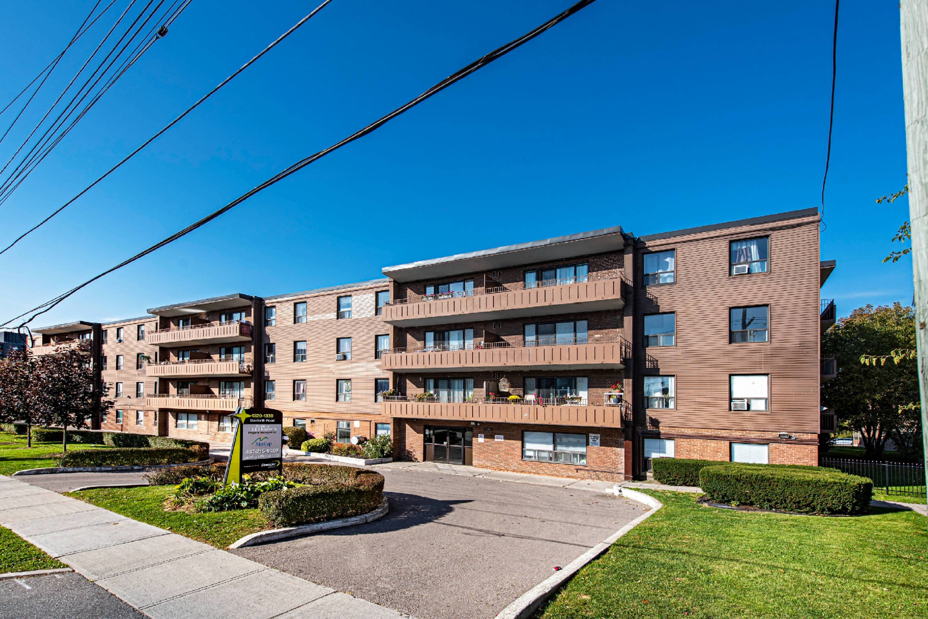 417 13201330 Danforth Rd, Scarborough, ON 3 Bedroom Apartment for