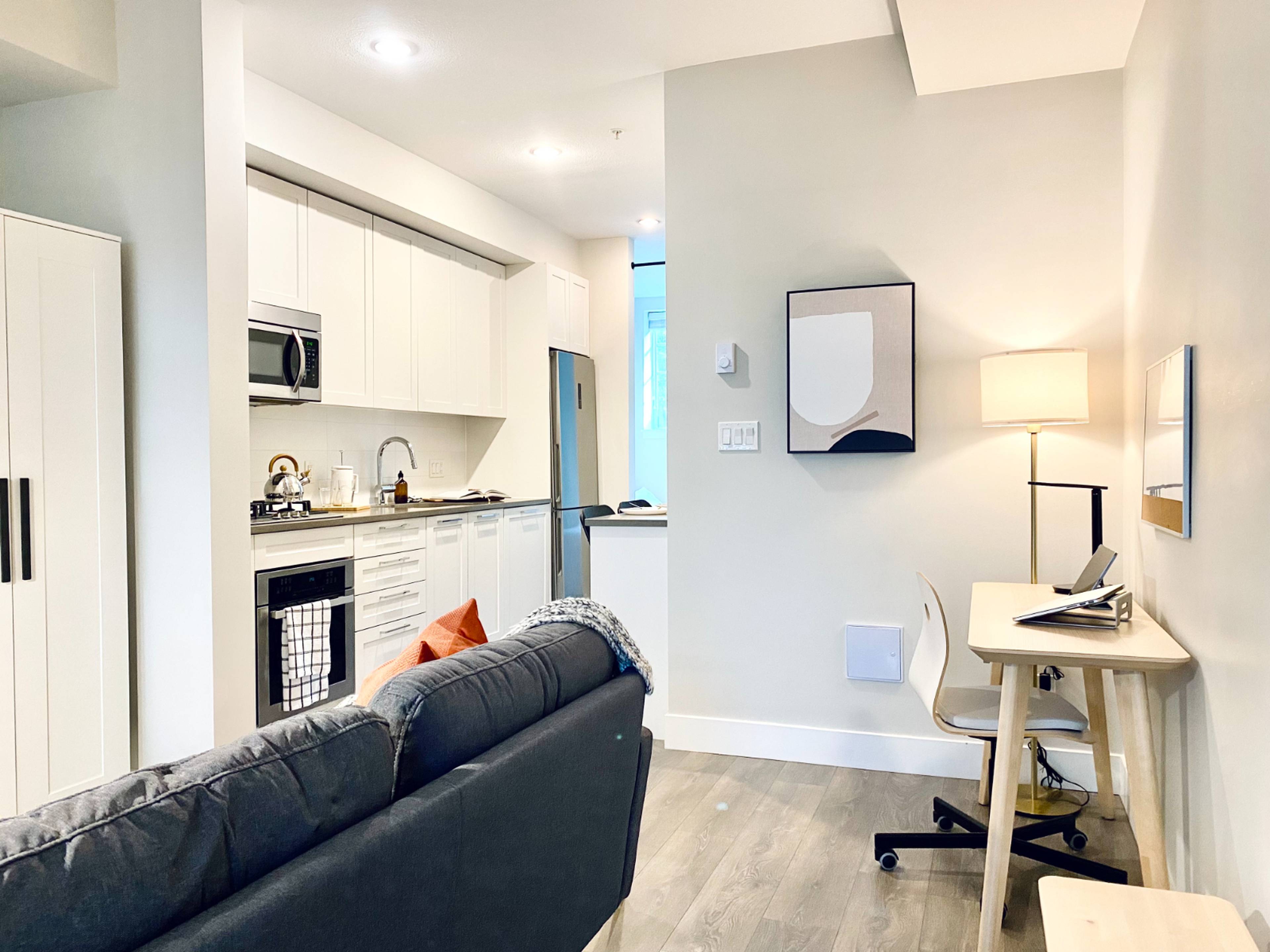 5138 Canada Way, Burnaby, BC 1 Bedroom Townhouse for Rent liv.rent