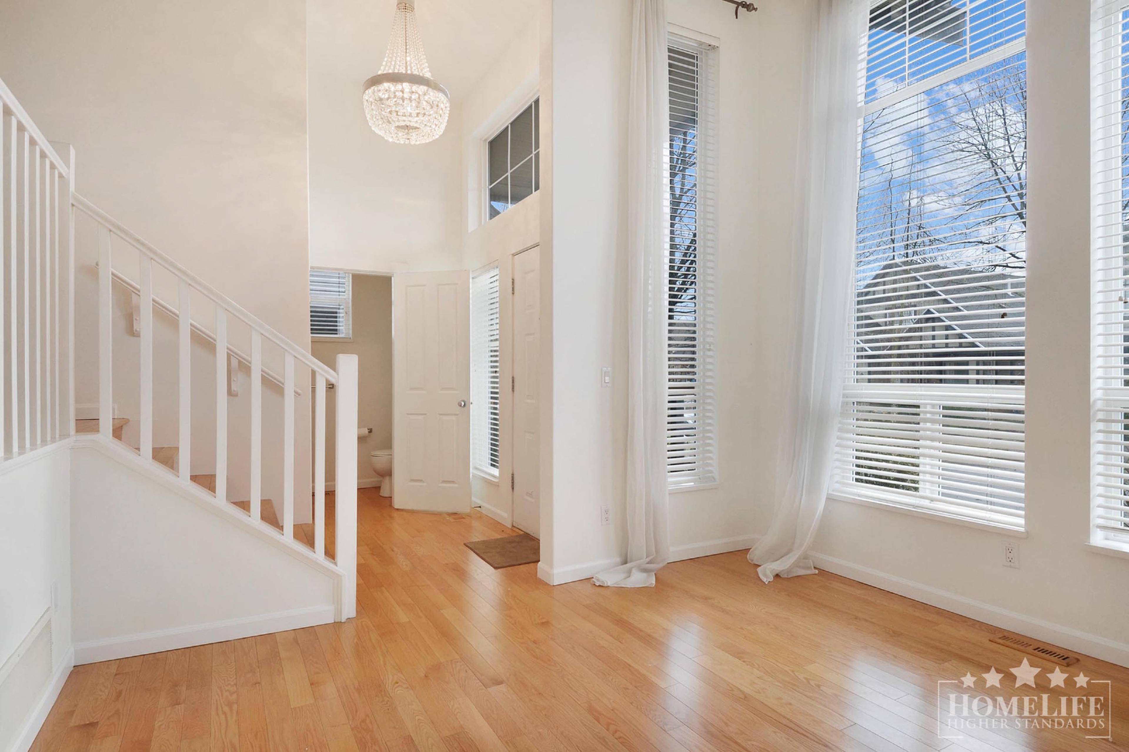 19849 69B Ave, Langley, BC 3 Bedroom House for Rent liv.rent