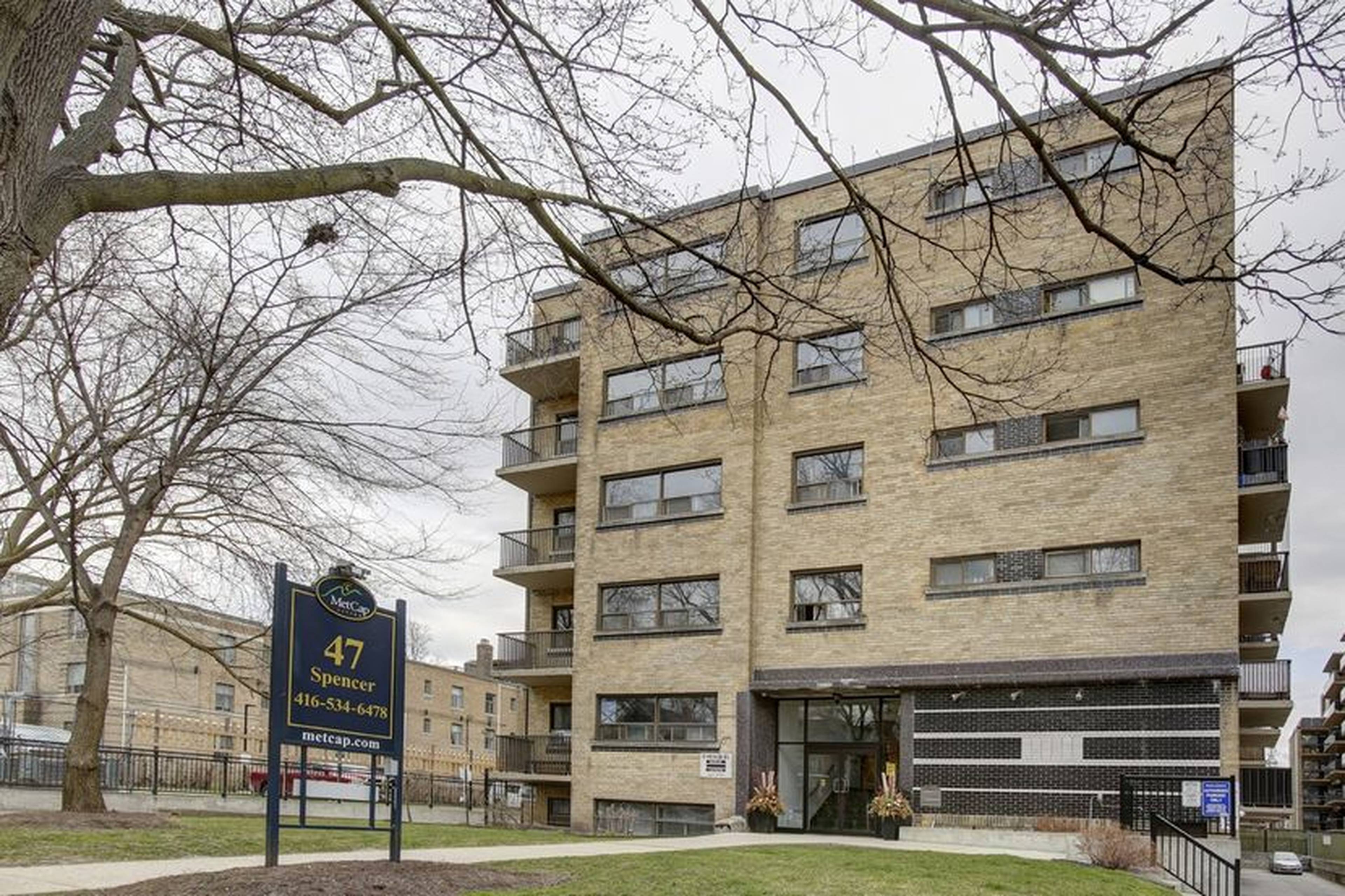 2 Bed  · 1 Bath for rent $2,700+ / month