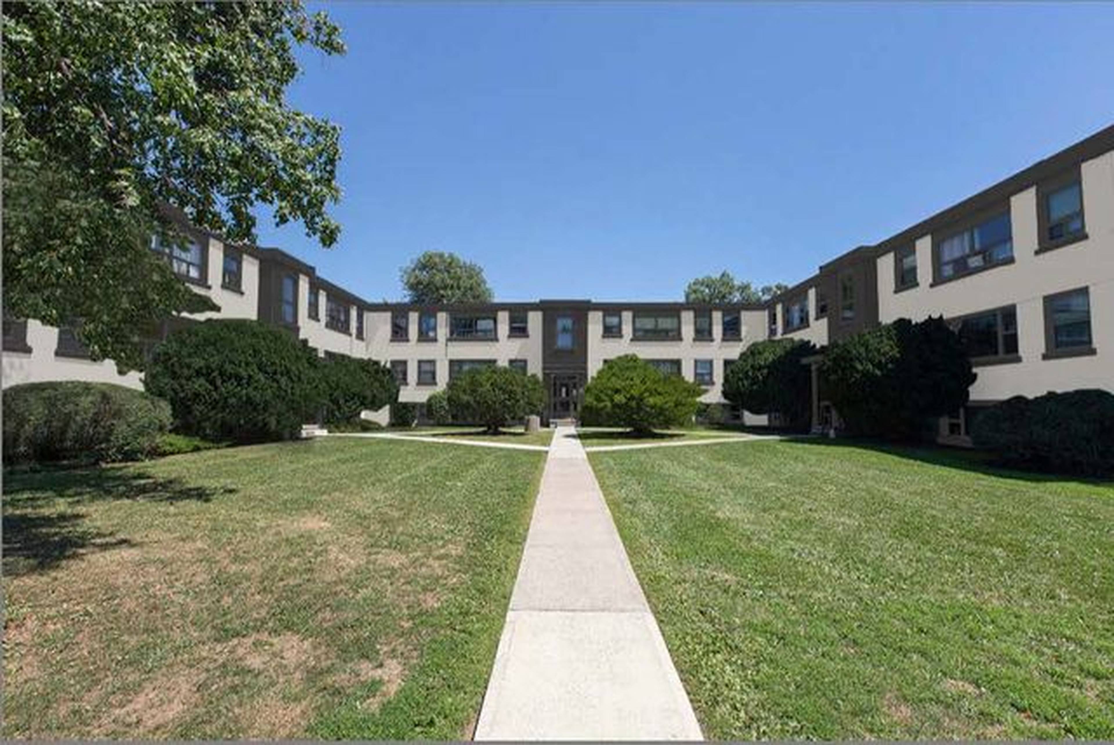 1 Bed  · 1 Bath for rent $1,900+ / month