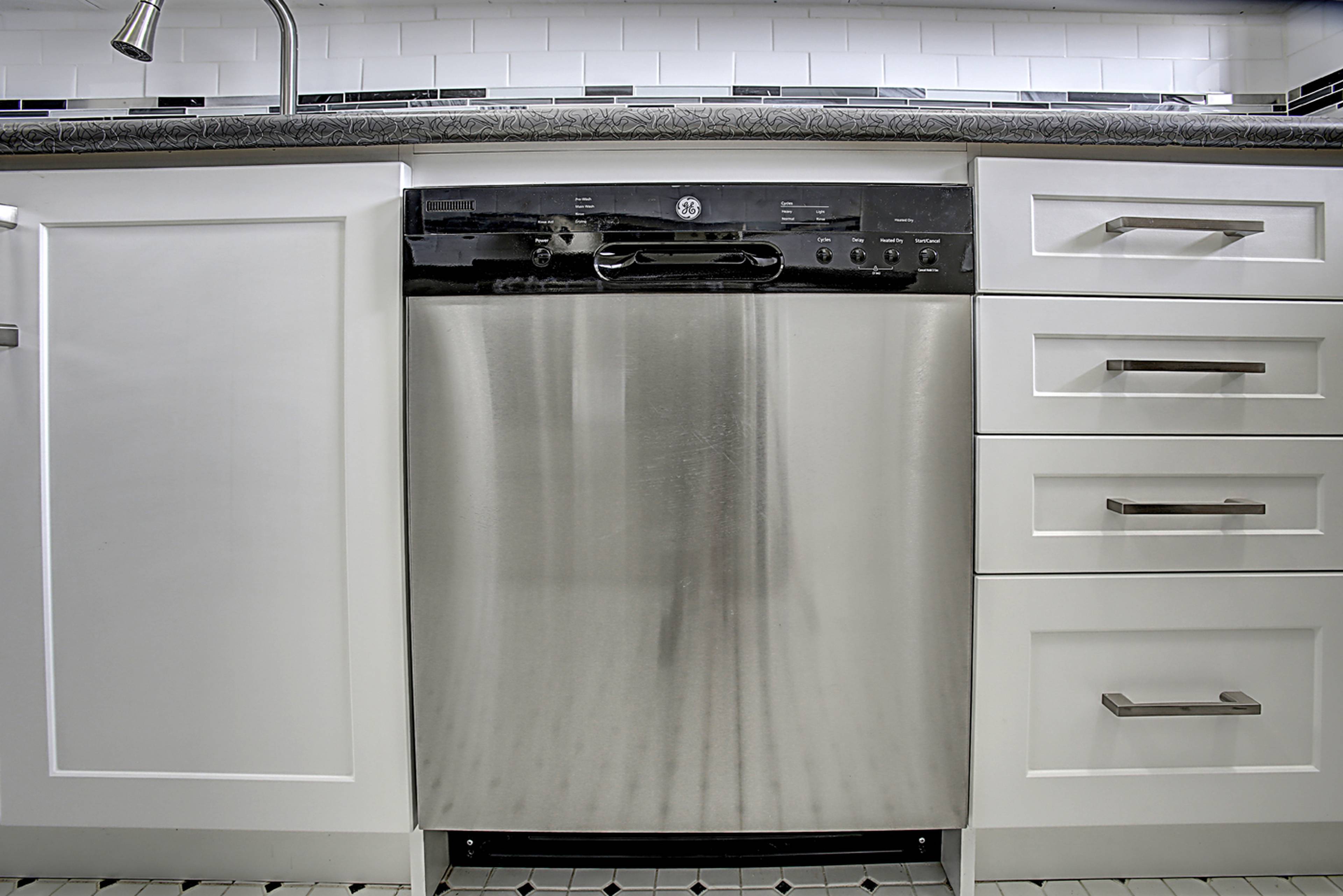 1 Bedroom 40 Stevenson Rd, Etobicoke, ON 1 Bedroom Apartment for