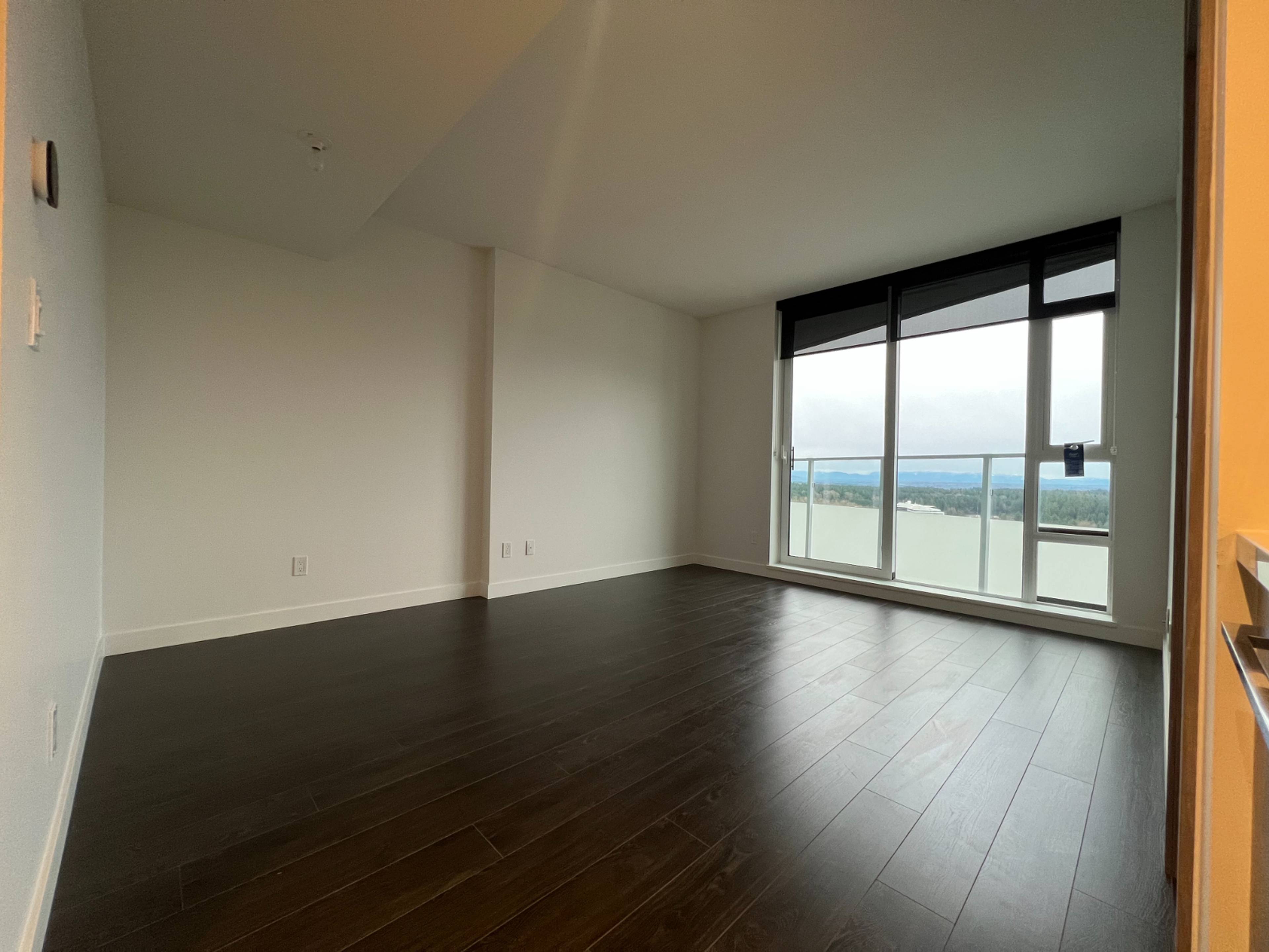 9887 Whalley Blvd, Surrey, BC 1 Bedroom Apartment for Rent liv.rent