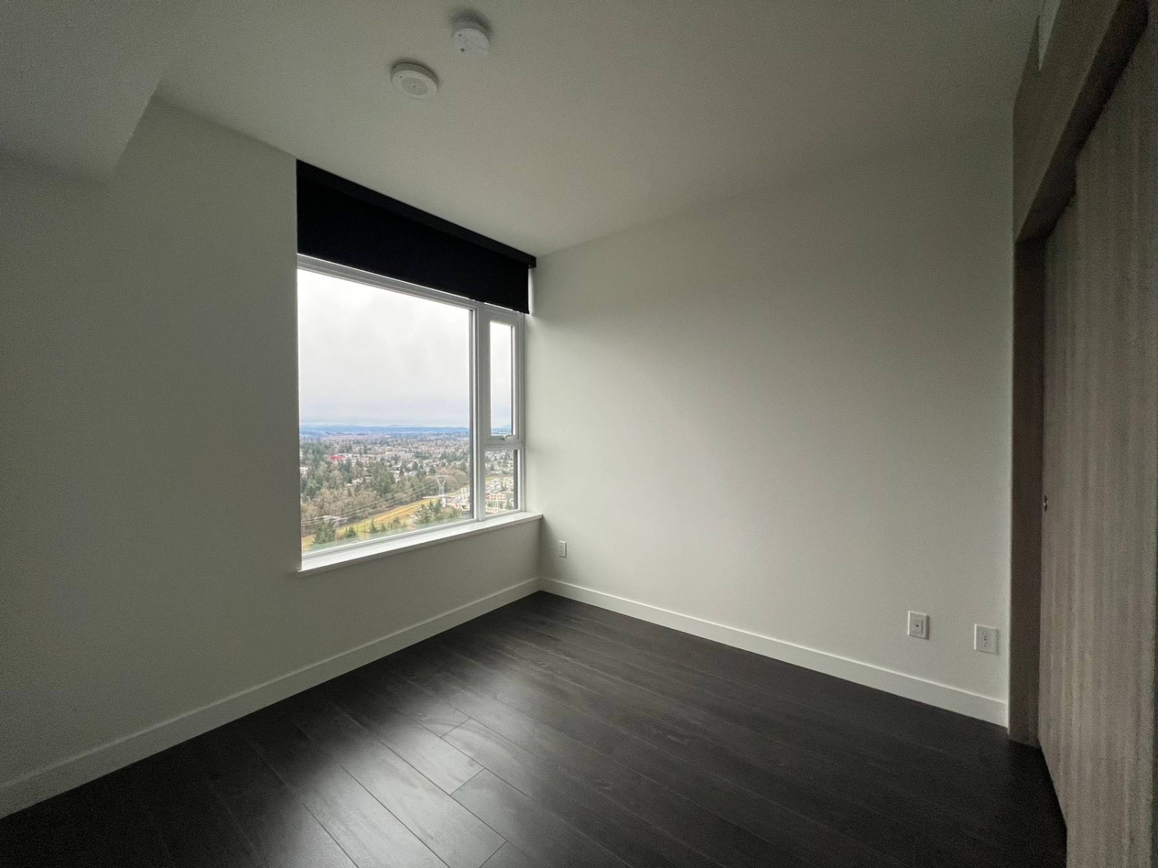 9887 Whalley Blvd, Surrey, BC 1 Bedroom Apartment for Rent liv.rent