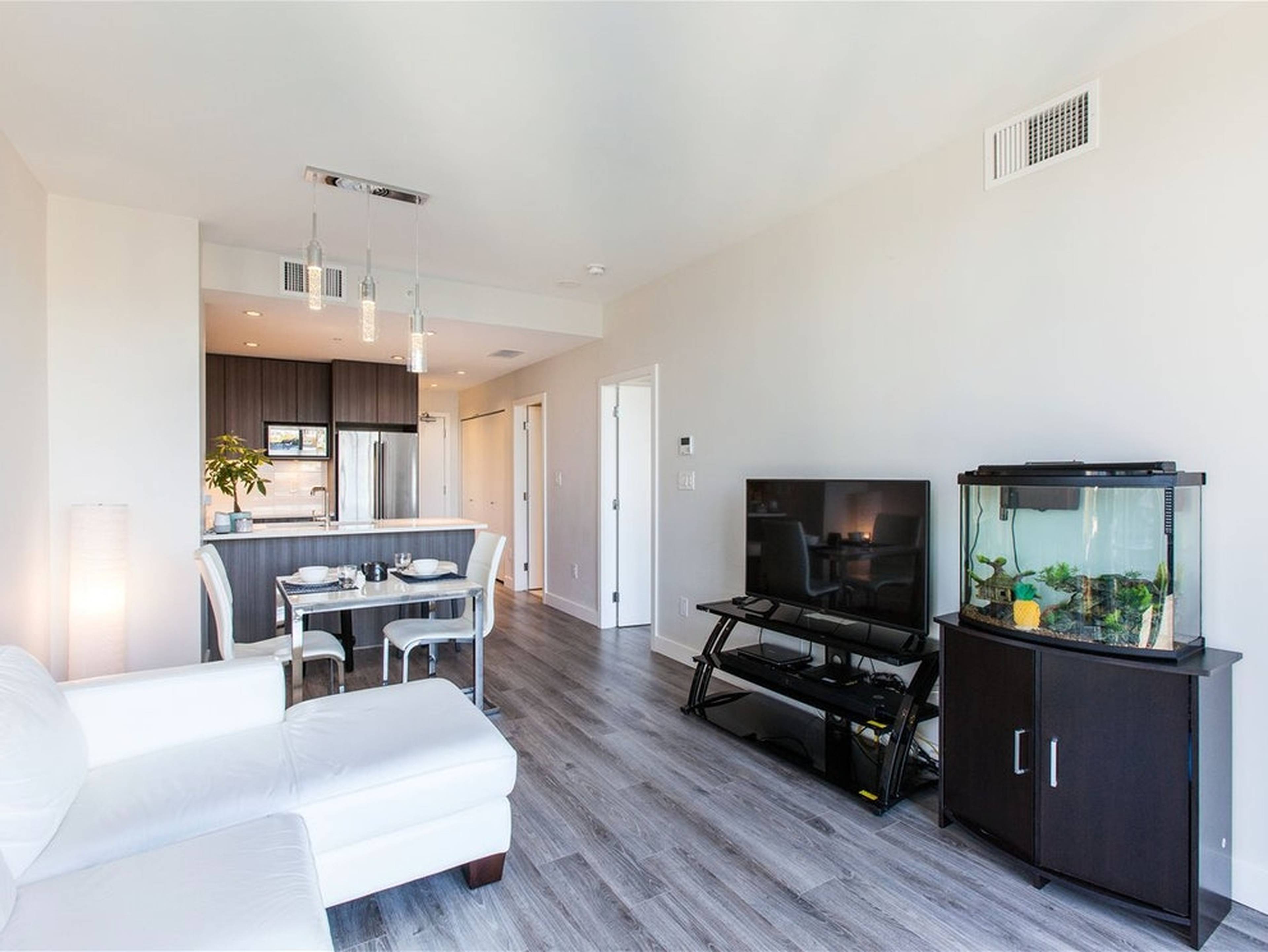 1788 Gilmore Ave S, Burnaby, BC 1 Bedroom Apartment for Rent liv.rent