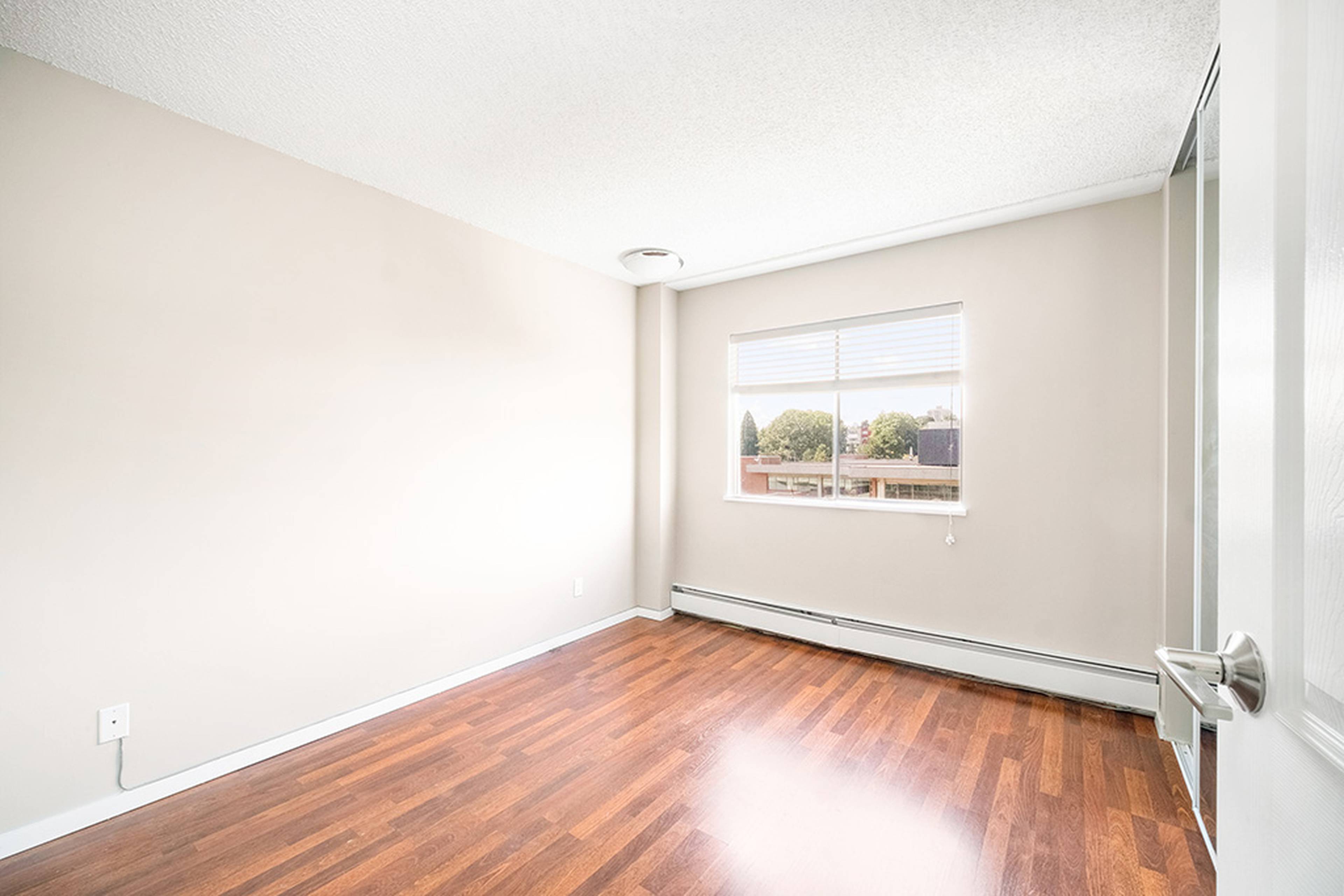 735737739 Carnarvon St, New Westminster, BC 1 Bedroom Apartment for