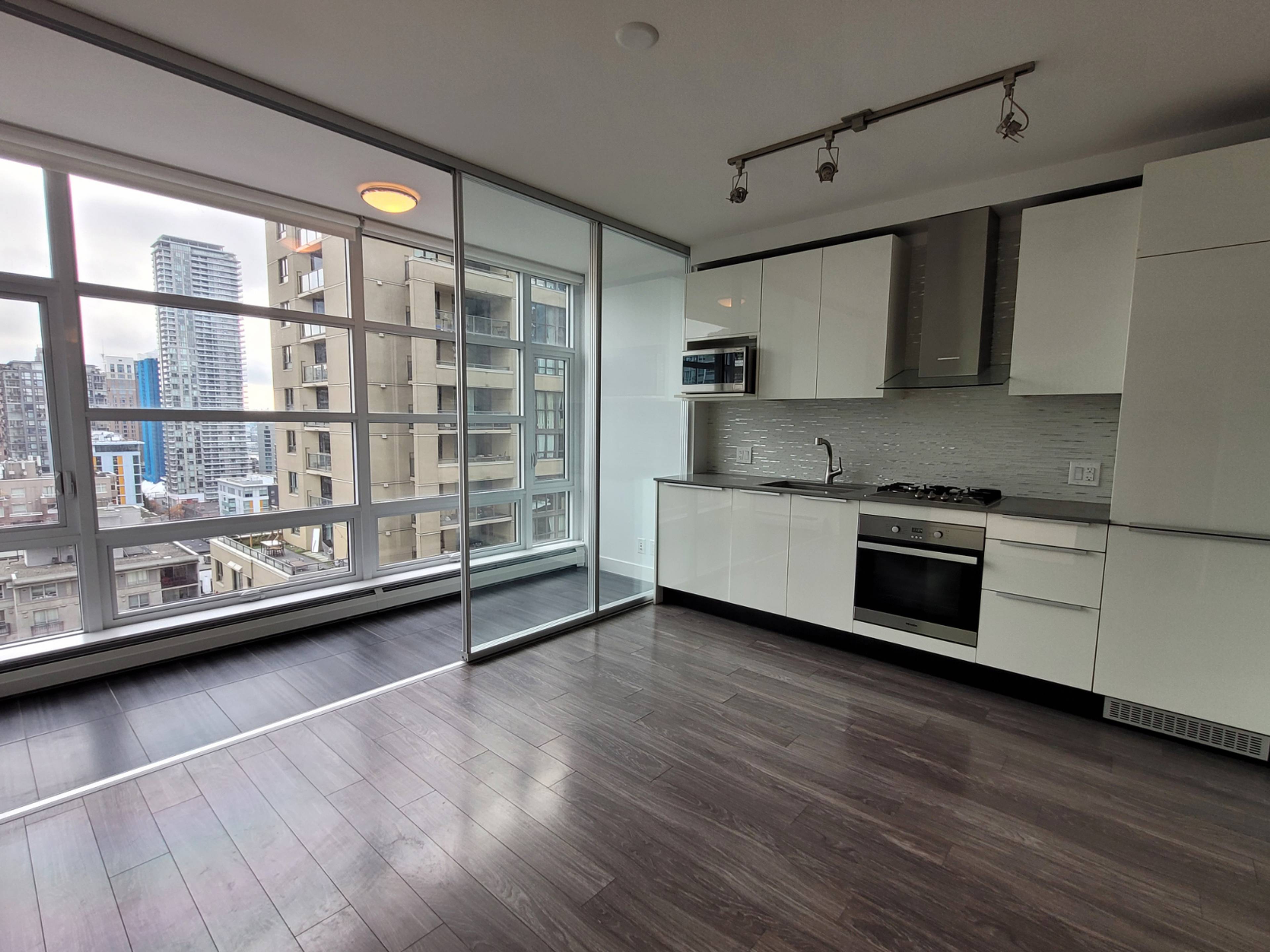 1283 Howe St, Vancouver, BC 1 Bedroom Apartment for Rent liv.rent