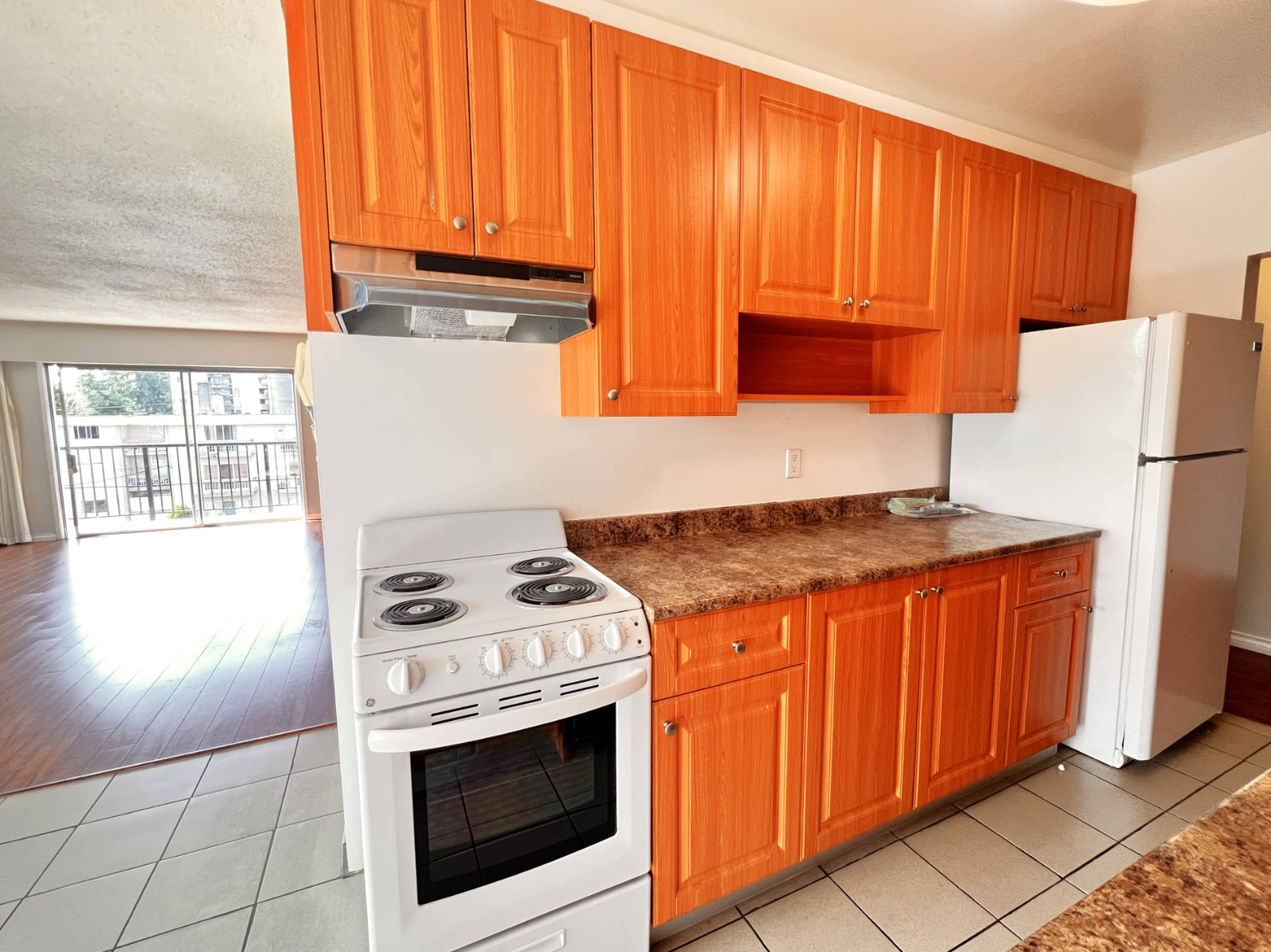 308 6635 McKay Ave, Burnaby, BC 2 Bedroom Apartment for Rent liv.rent