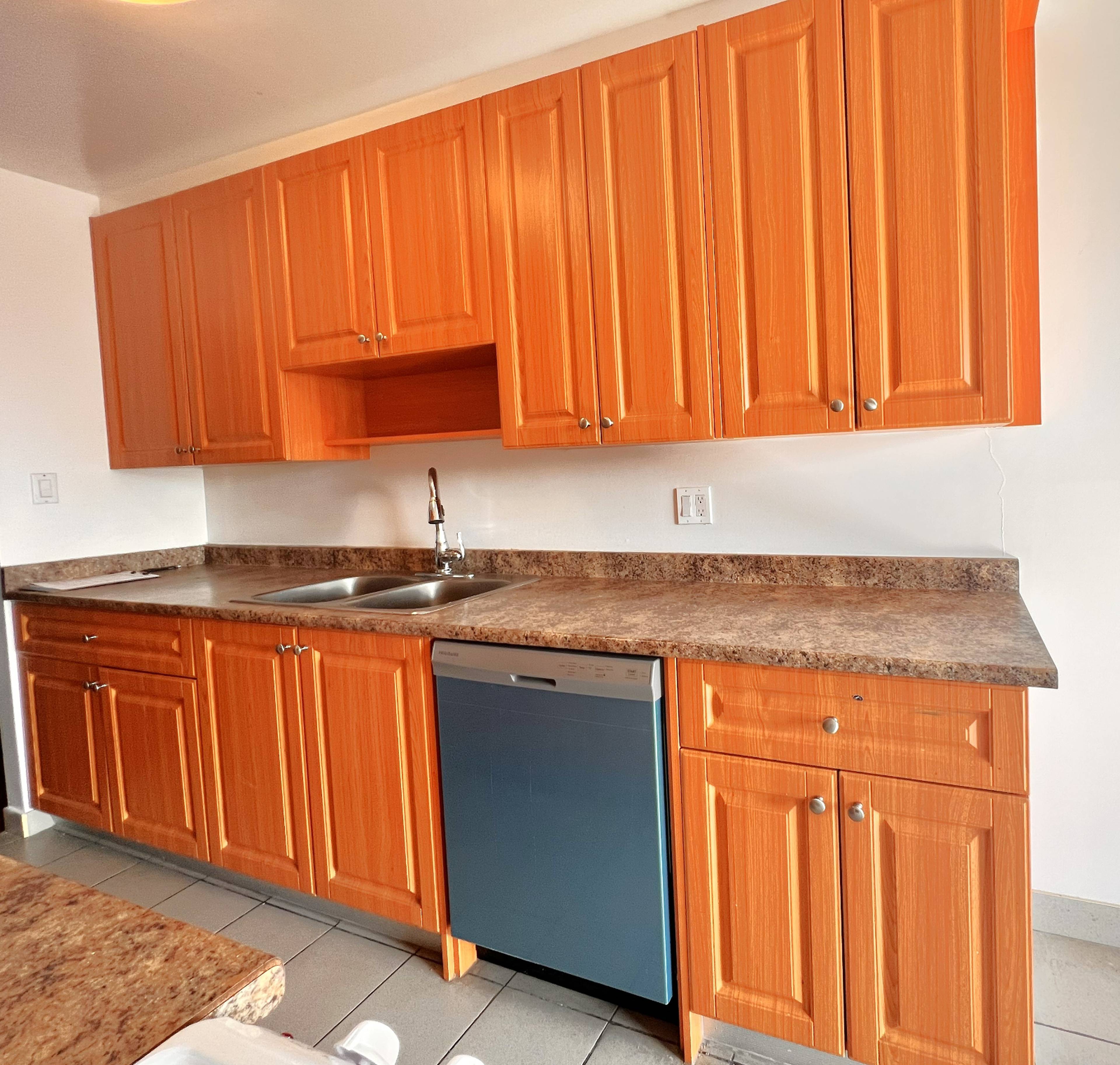 308 6635 McKay Ave, Burnaby, BC 2 Bedroom Apartment for Rent liv.rent