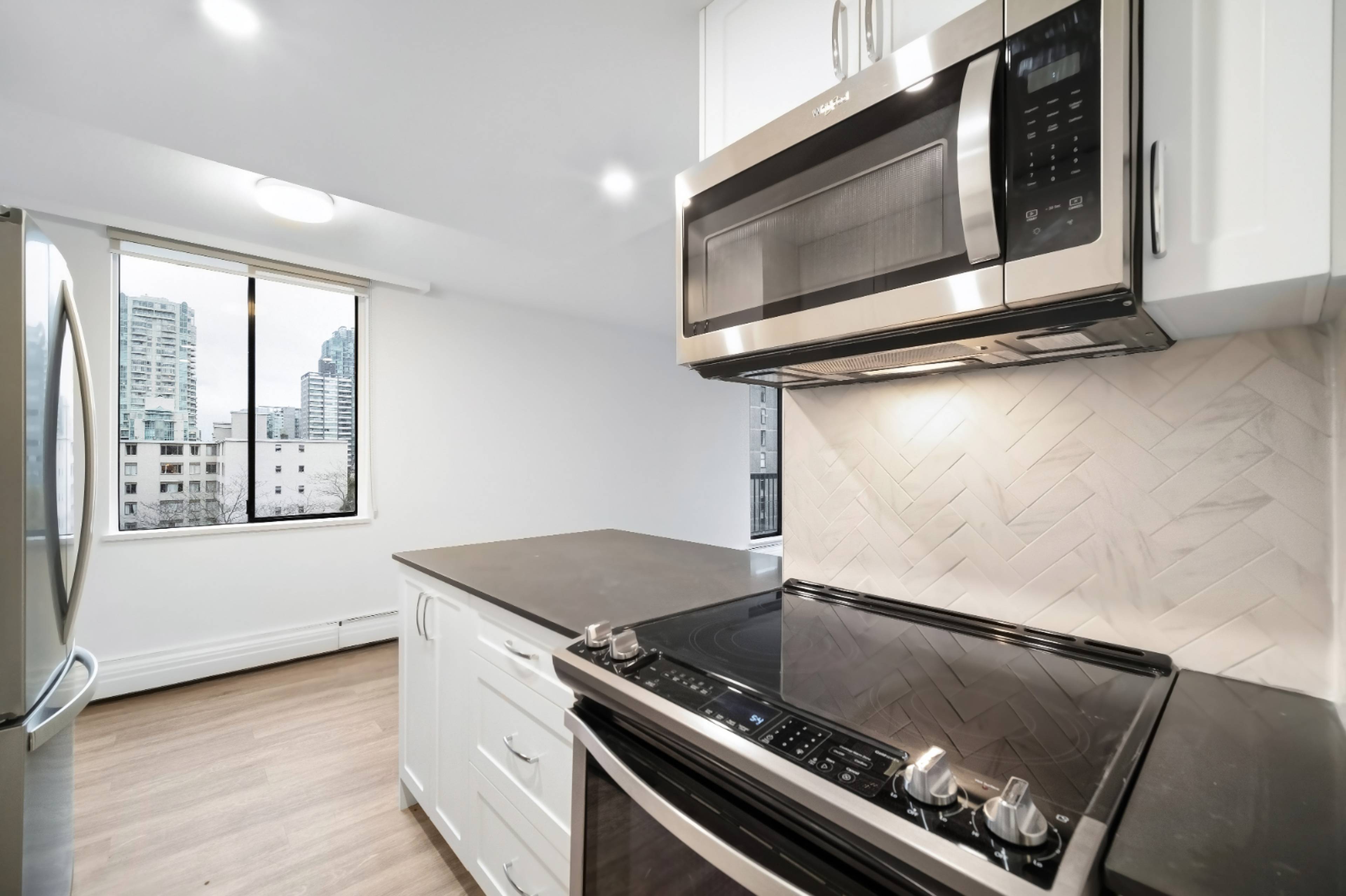945 Jervis St, Vancouver, BC Studio Apartment for Rent liv.rent