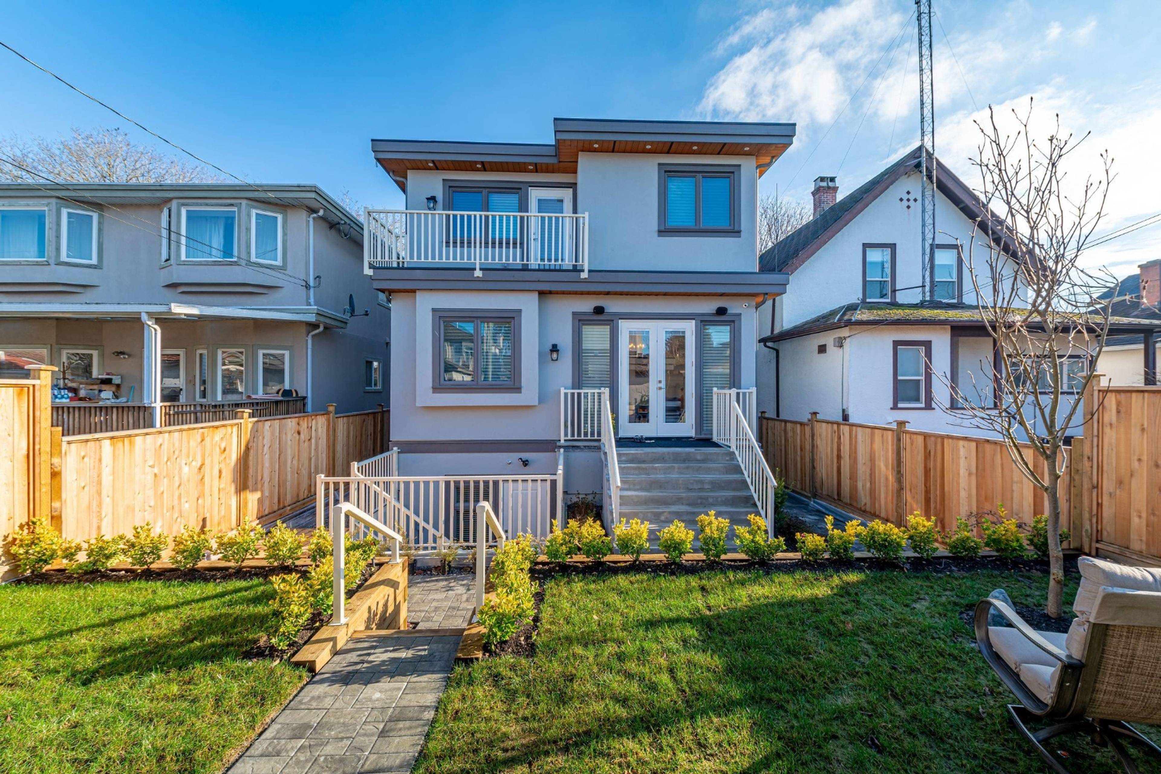 basement 8107 Hudson St, Vancouver, BC 2 Bedroom Room for Rent liv.rent