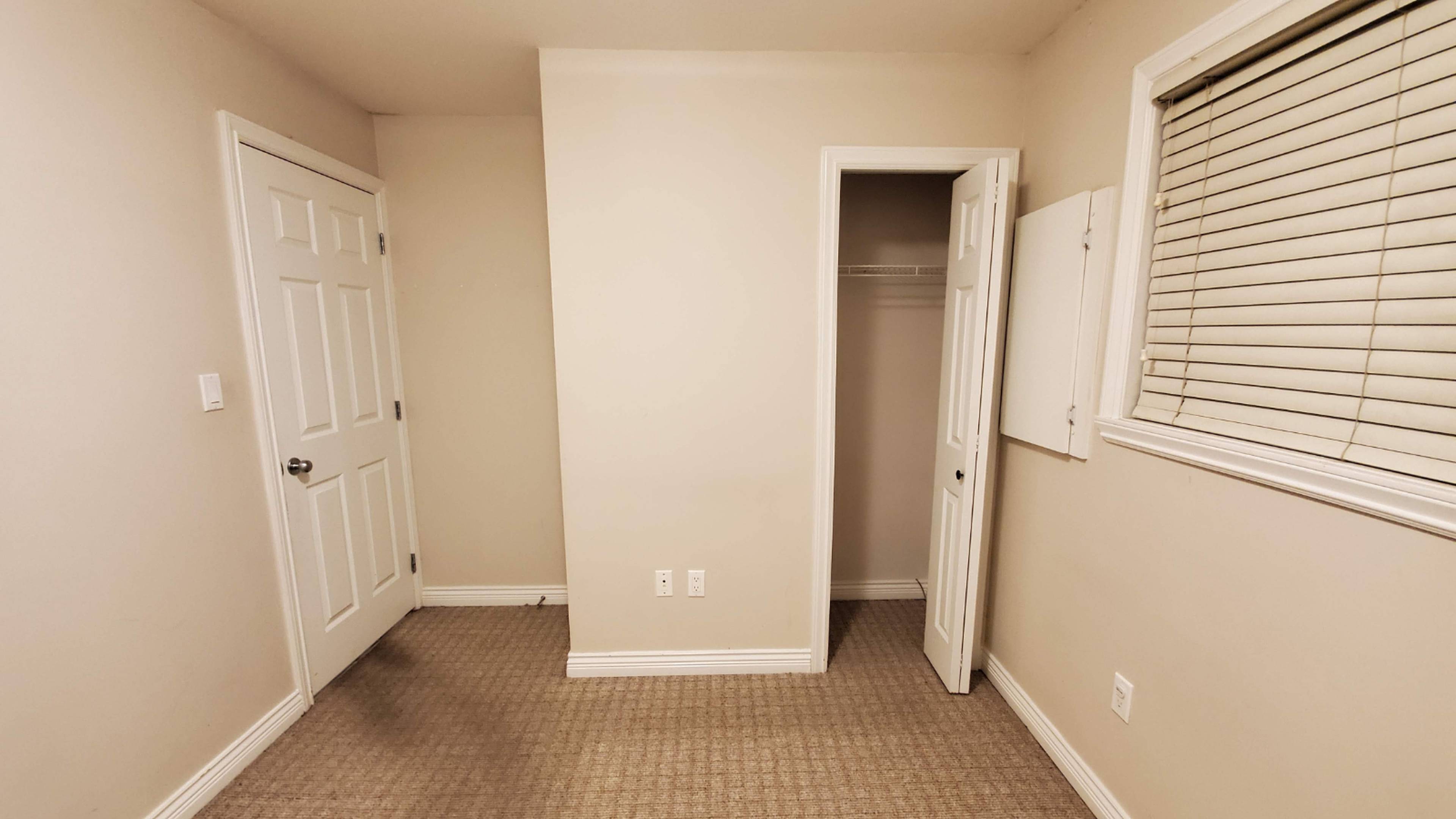 Sprott St, Burnaby, BC 1 Bedroom House for Rent liv.rent