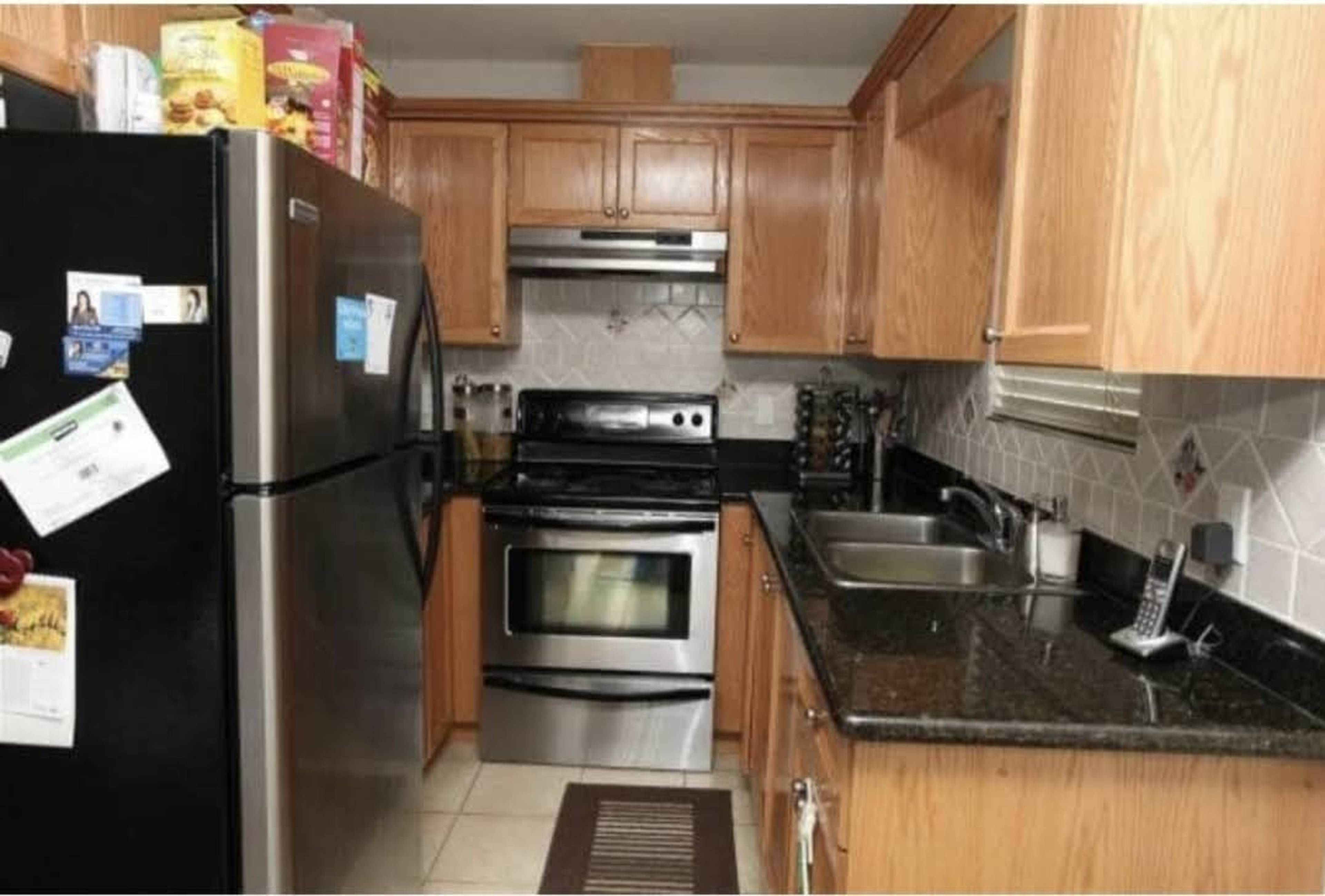 Sprott St, Burnaby, BC 1 Bedroom House for Rent liv.rent