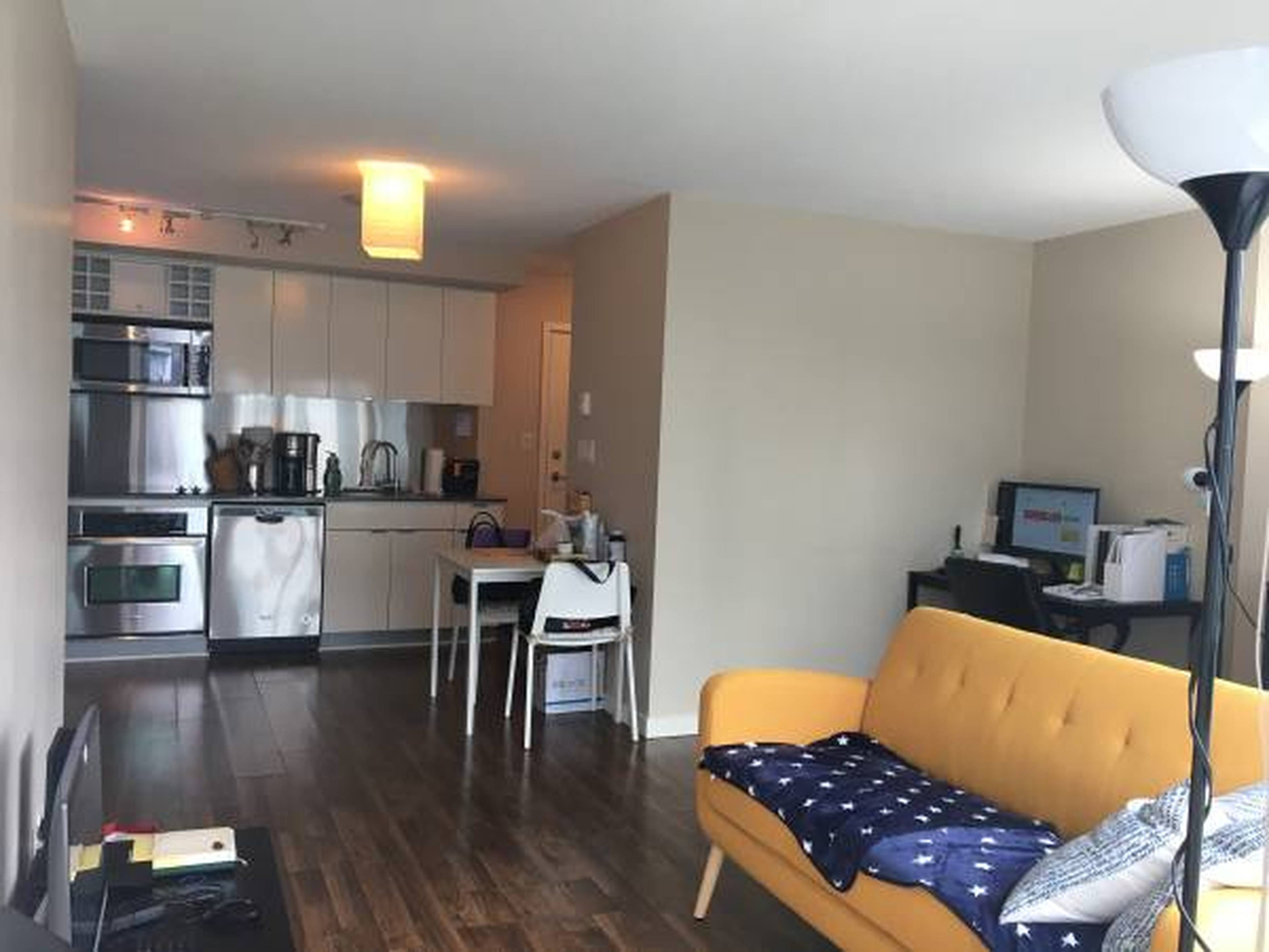 233 Robson Street, Vancouver, BC 1 Bedroom Apartment for Rent liv.rent