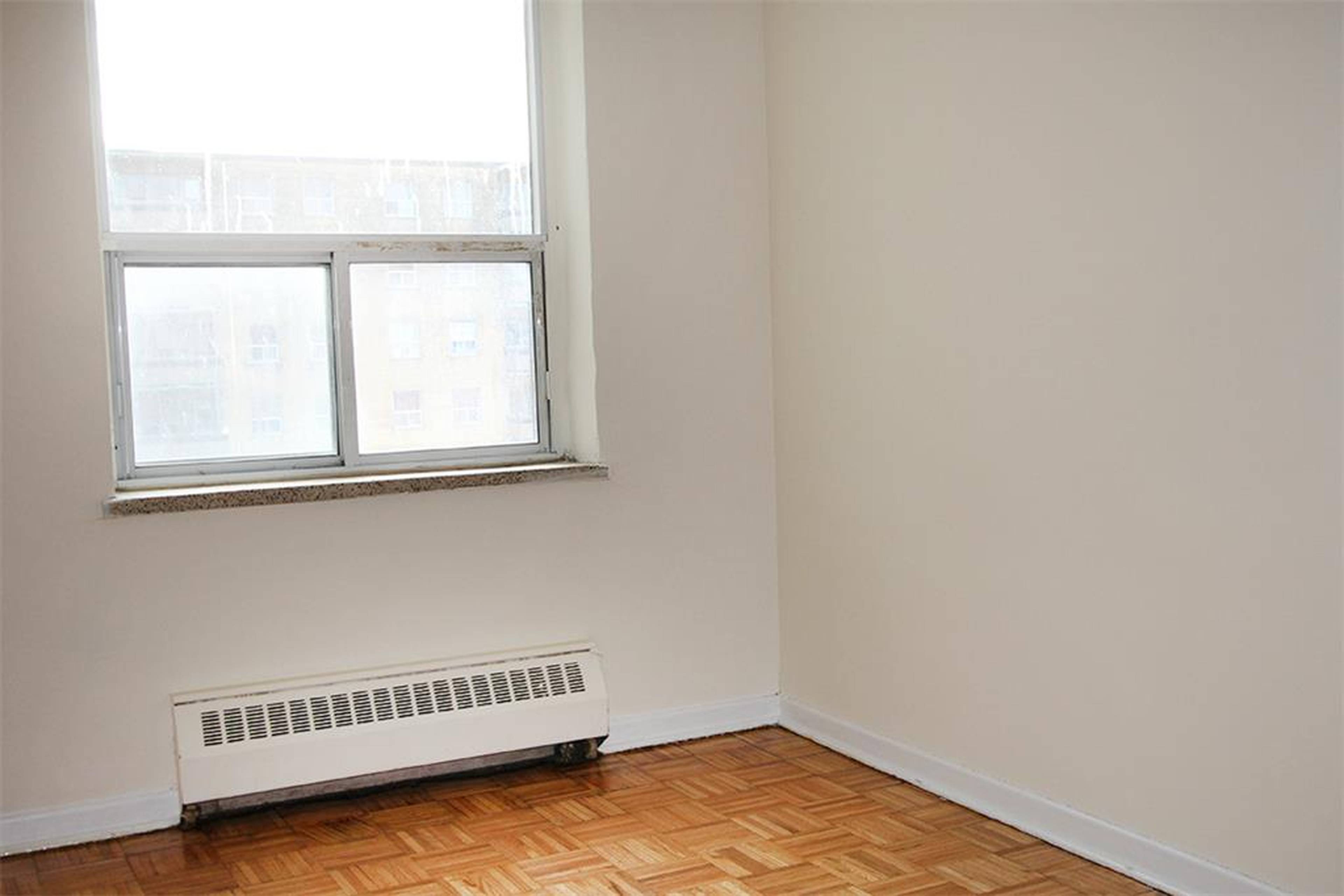 3-bedroom-2700-2702-lawrence-avenue-east-scarborough-on-3-bedroom