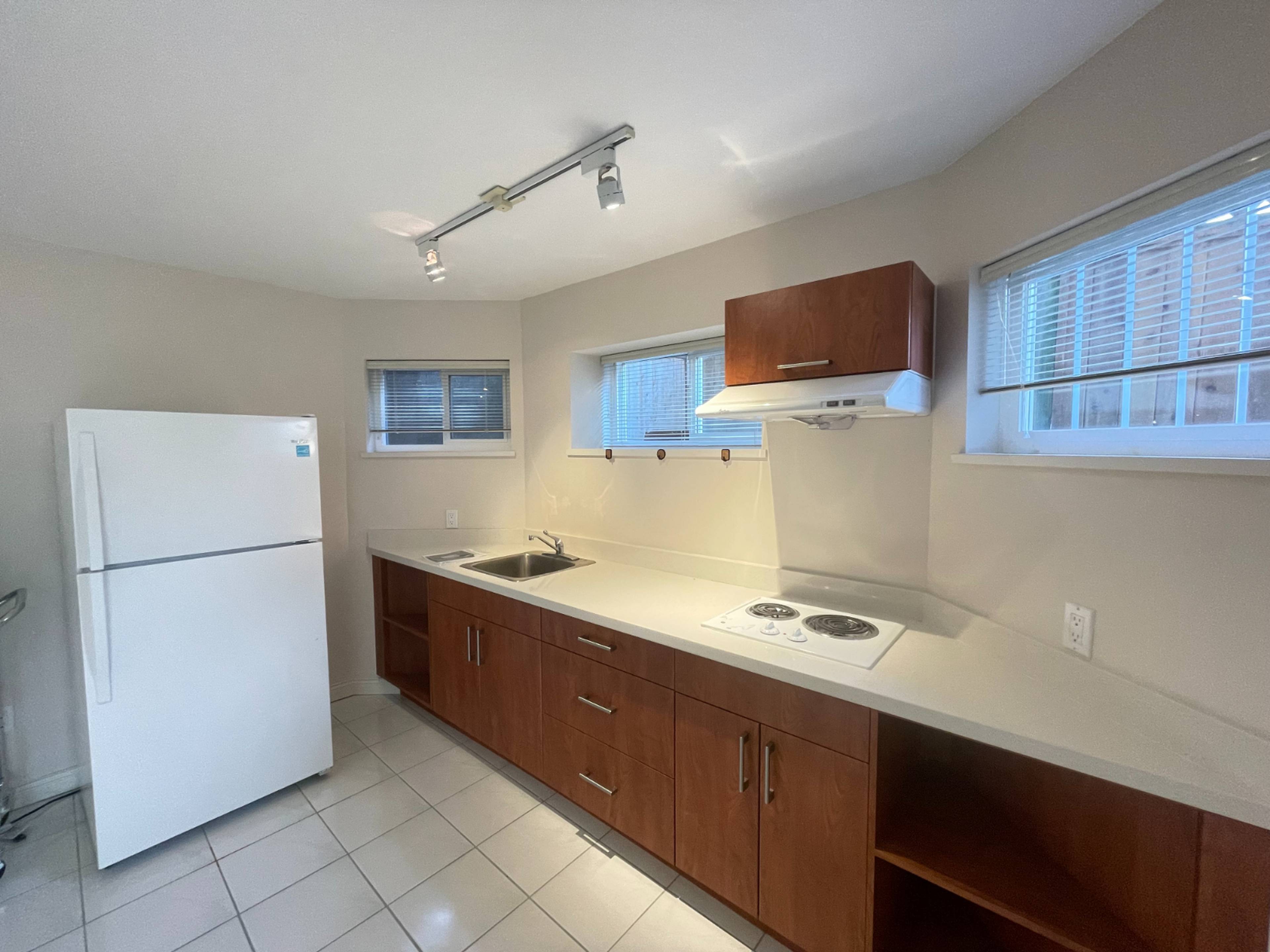 Aubrey St, Burnaby, BC 2 Bedroom Room for Rent liv.rent