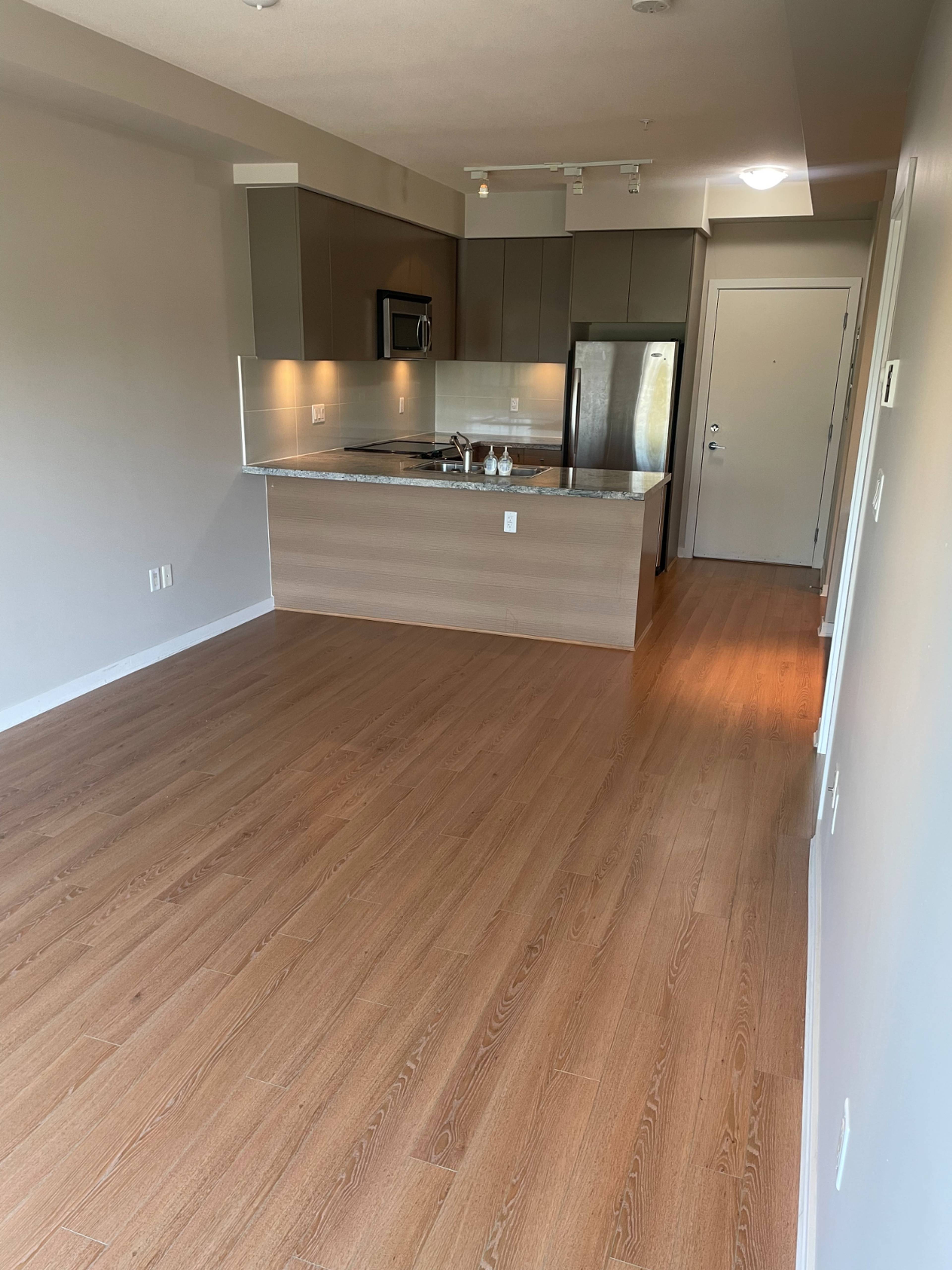 6440 194 St, Surrey, BC 1 Bedroom Apartment for Rent liv.rent