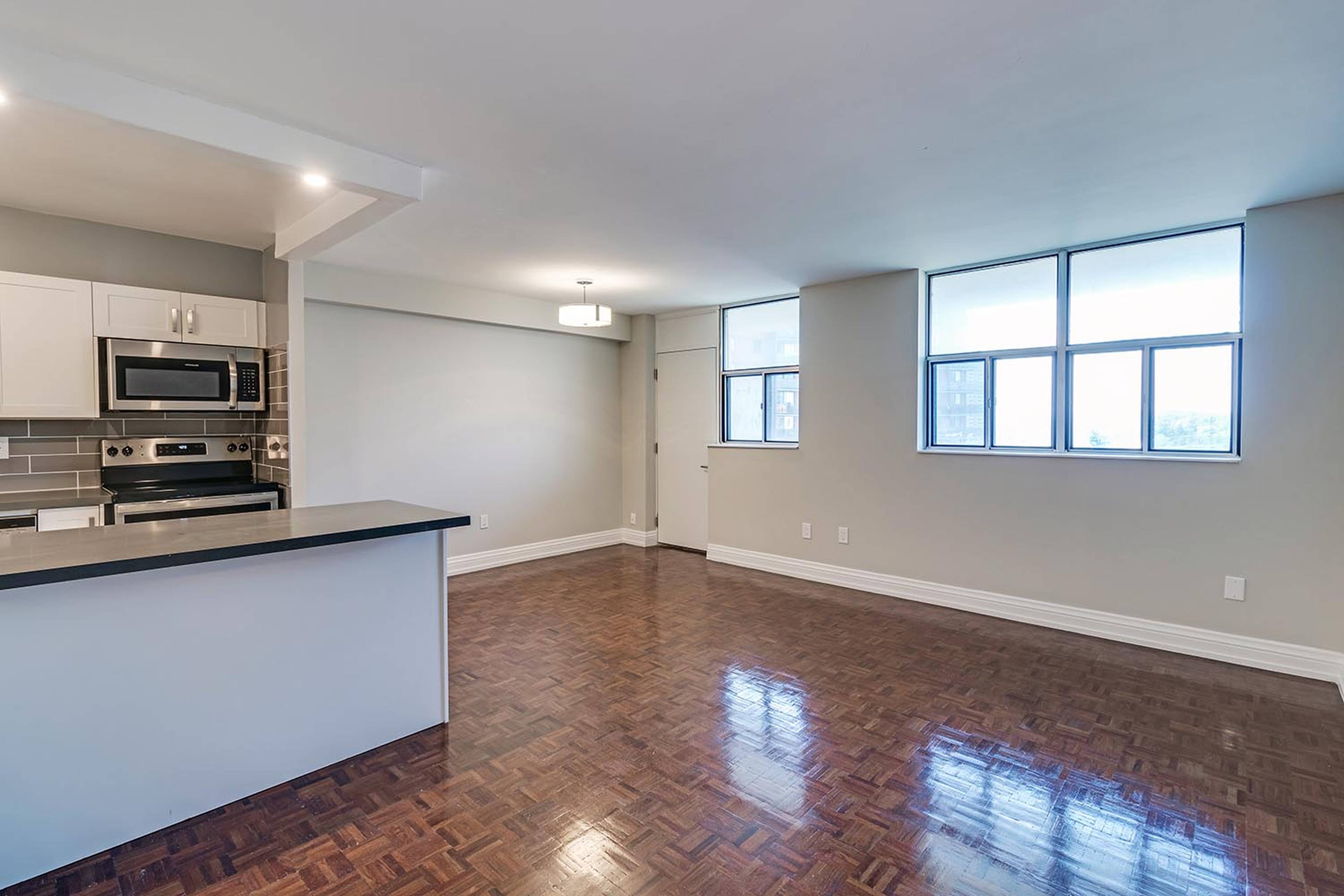 2 Bedrooms 10 Macey Ave, Toronto, ON 2 Bedroom Apartment for Rent