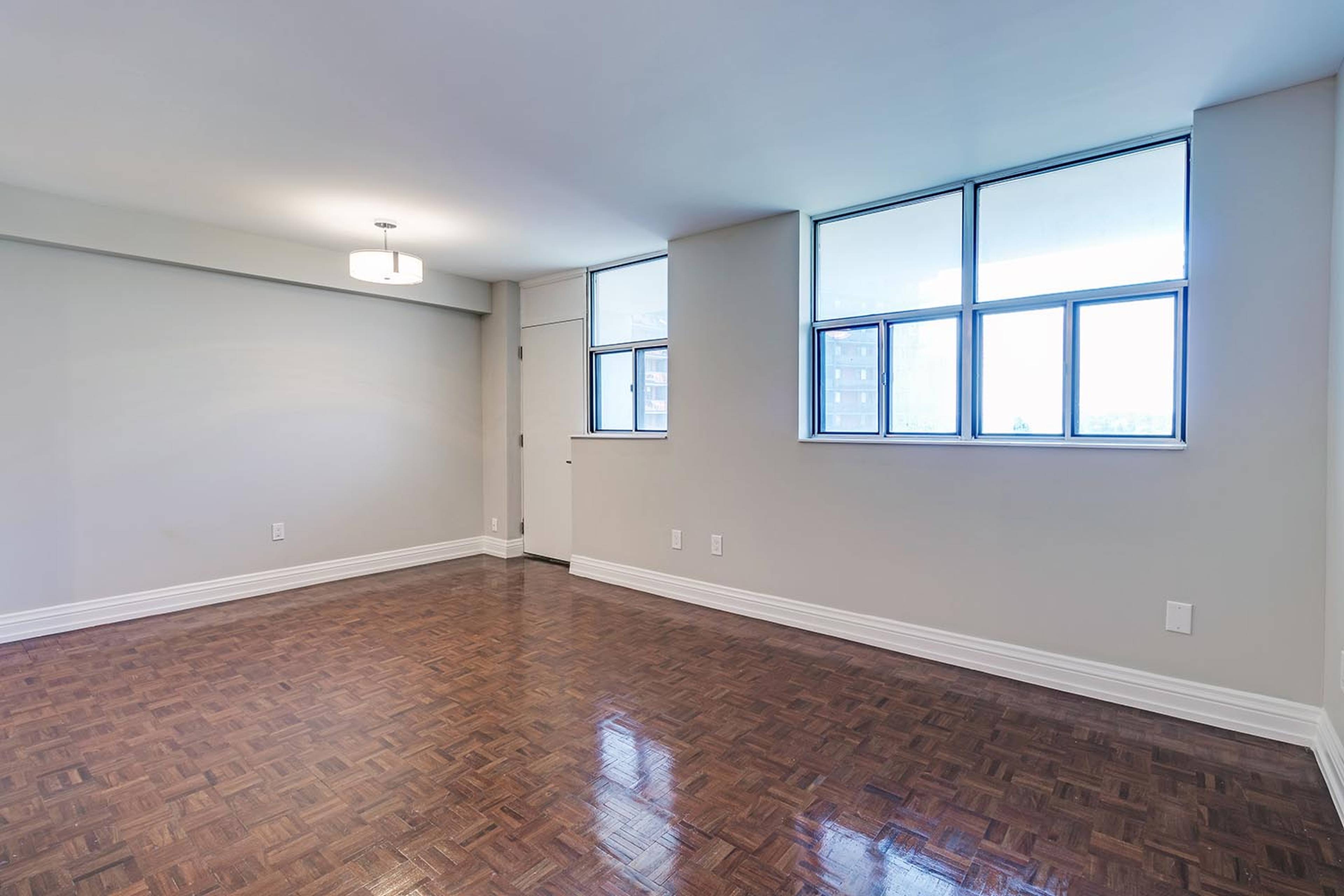 2 Bedrooms 10 Macey Ave, Toronto, ON 2 Bedroom Apartment for Rent