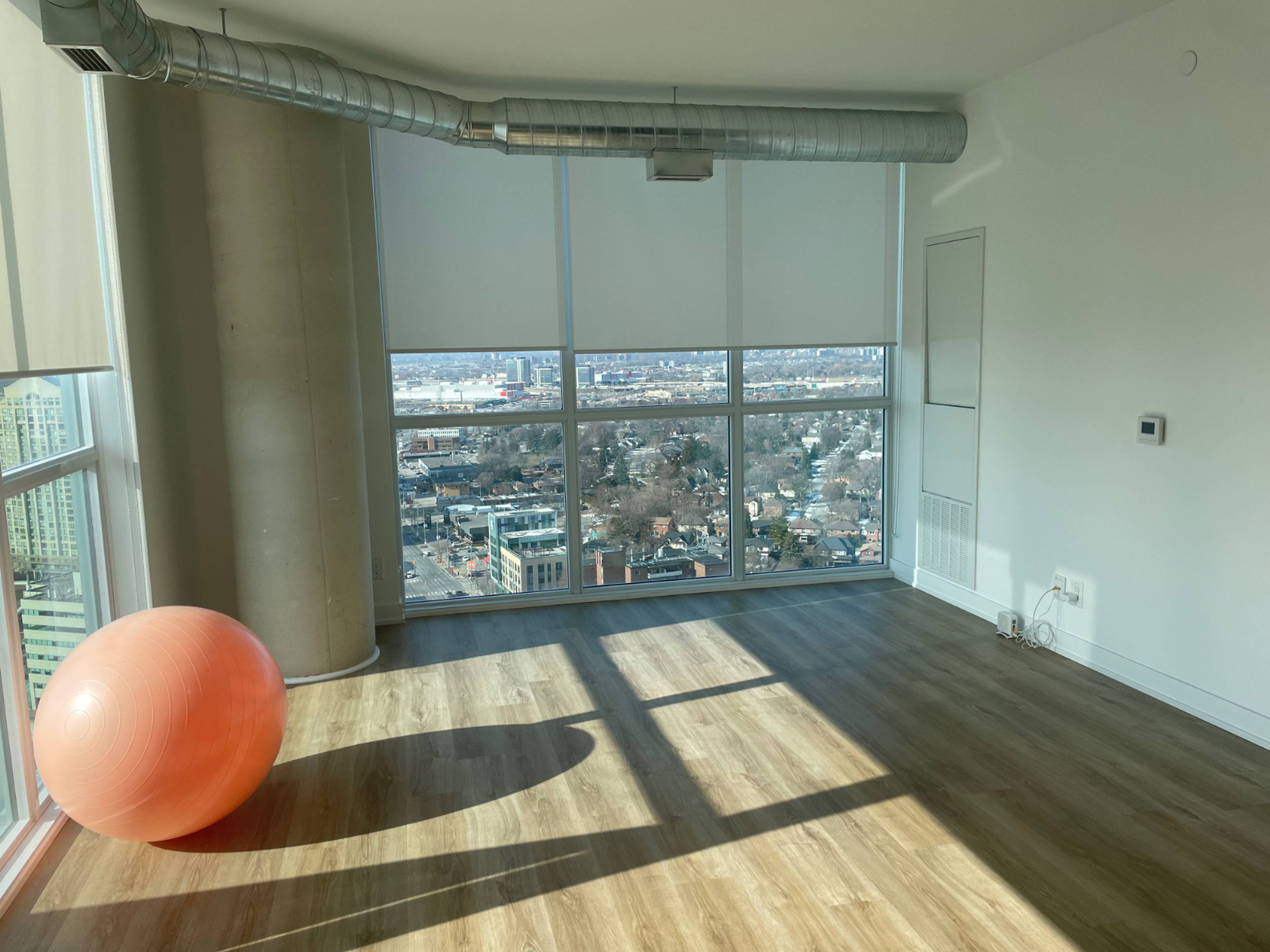 5249 Dundas St W, Etobicoke, ON 2 Bedroom Room for Rent liv.rent