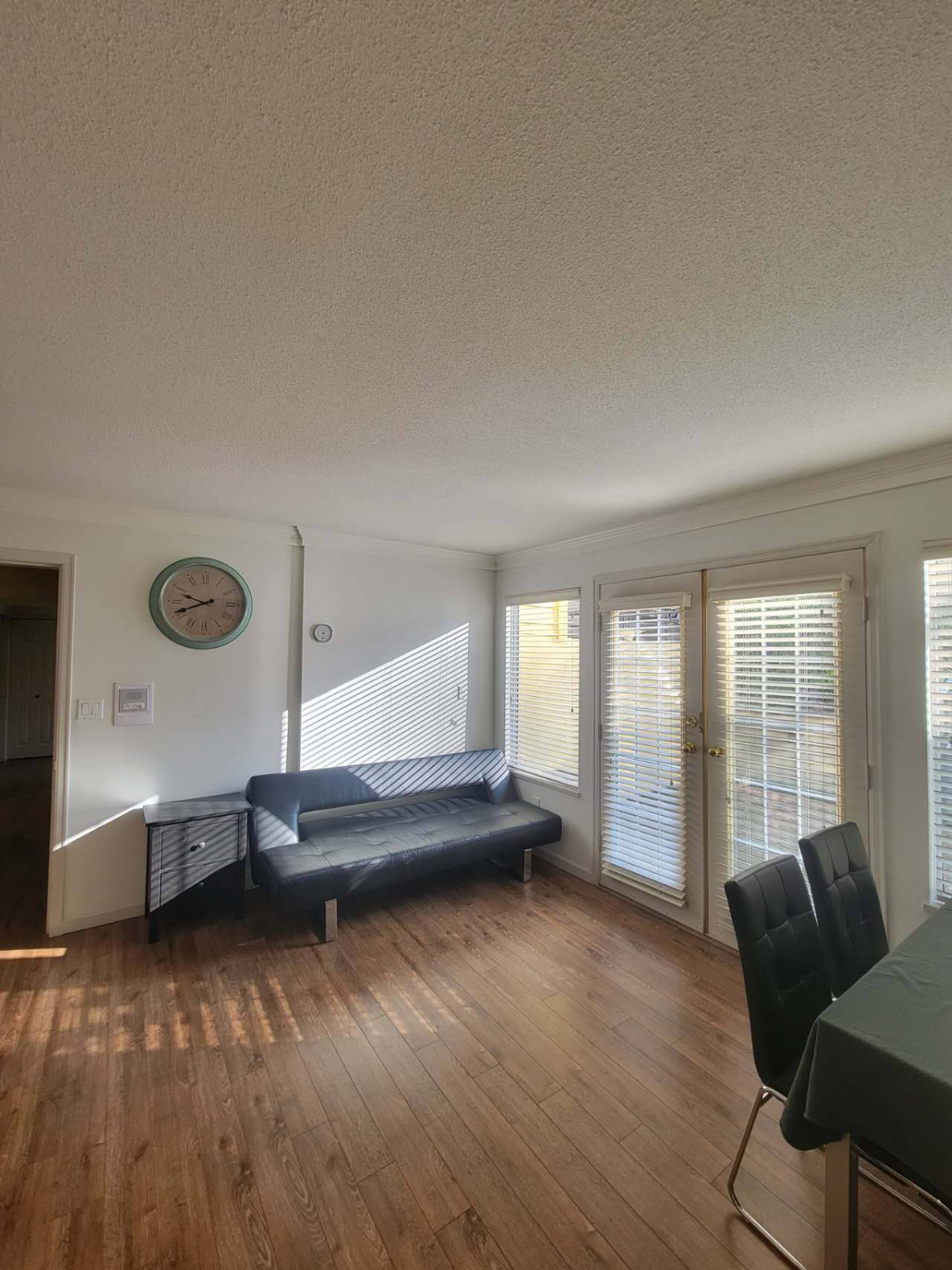 Basement 4368 Blenheim St, Vancouver, BC 2 Bedroom Room for Rent liv.rent