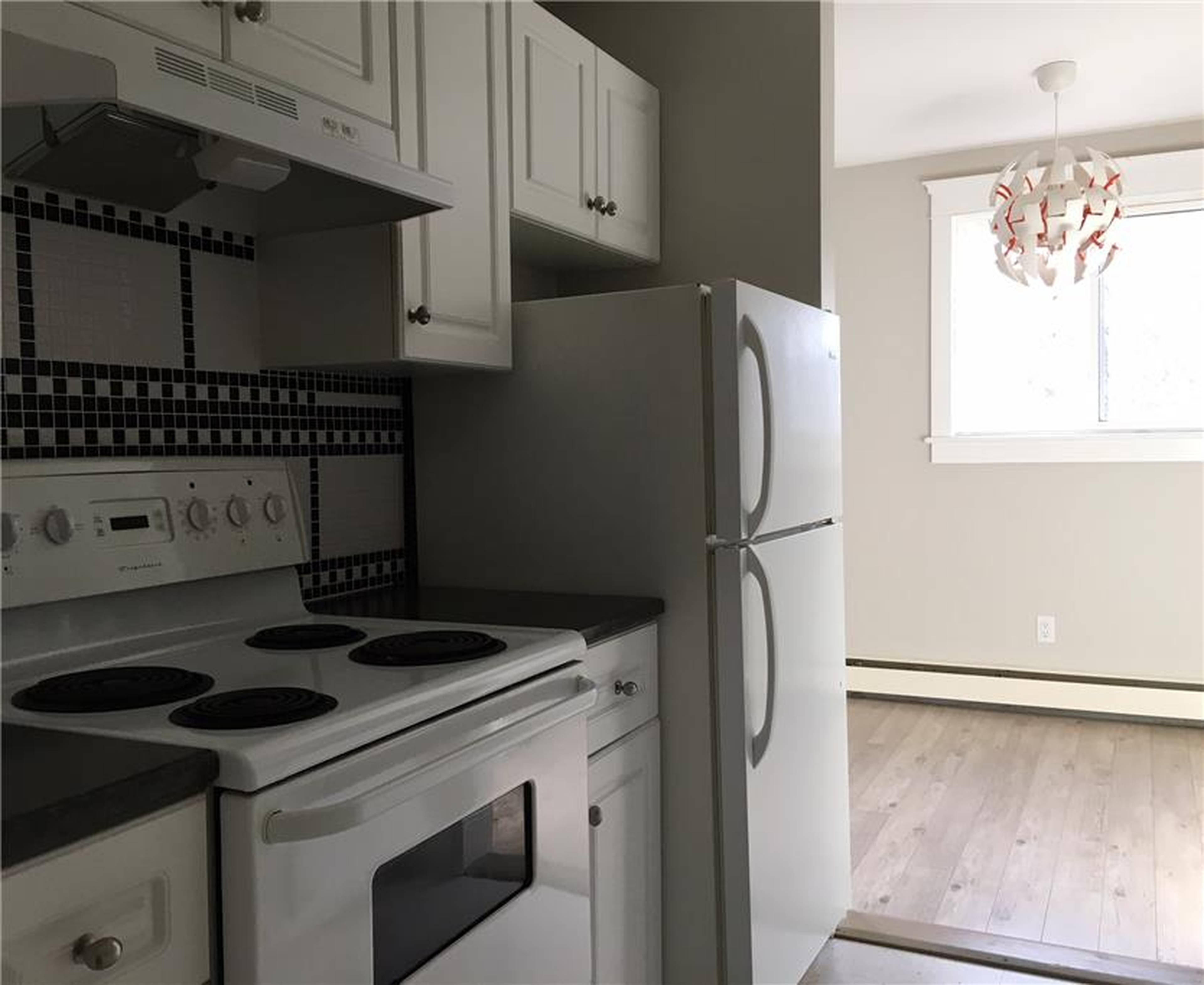 8 20 Brule St, Dartmouth, NS 1 Bedroom Apartment for Rent liv.rent