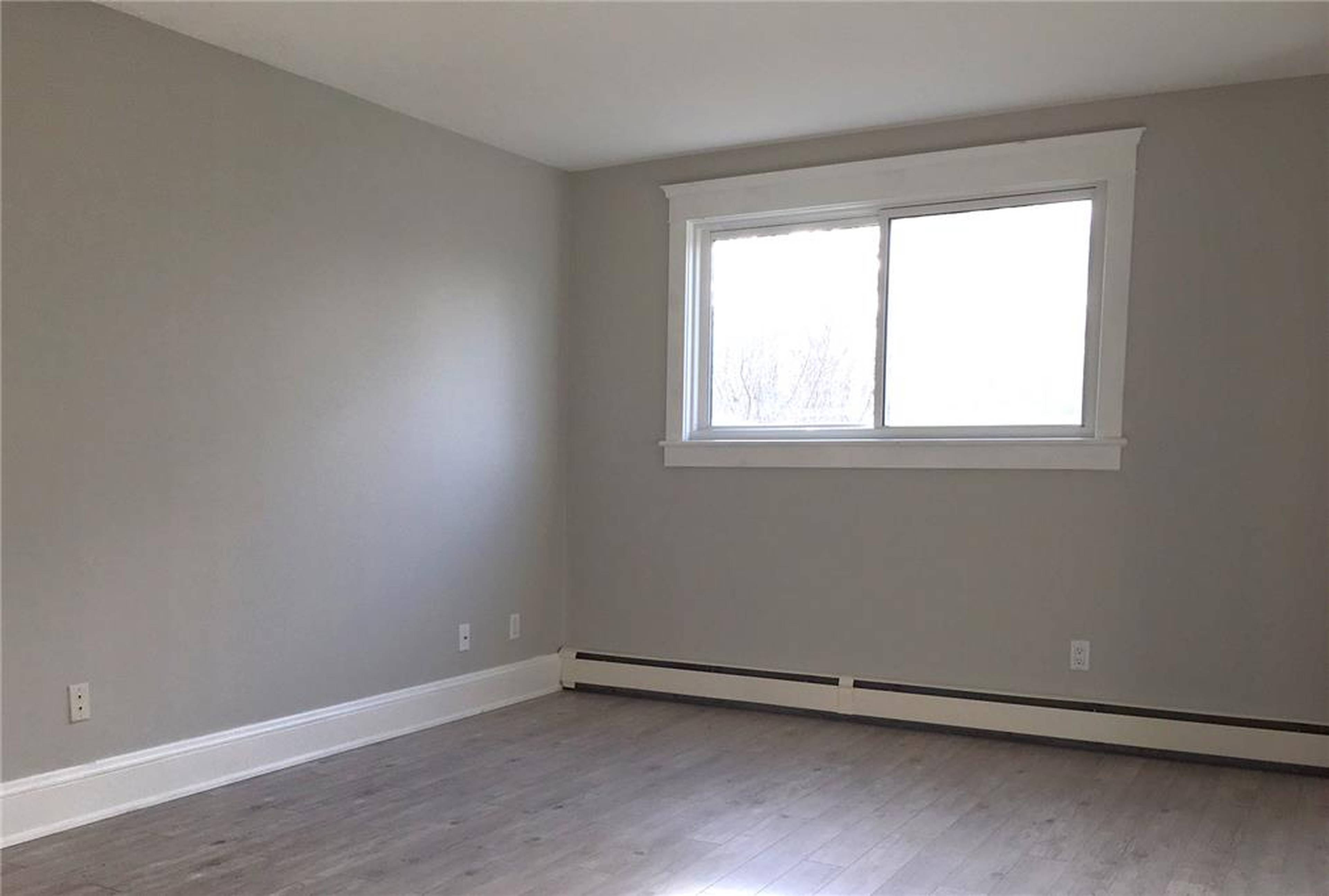 8 20 Brule St, Dartmouth, NS 1 Bedroom Apartment for Rent liv.rent