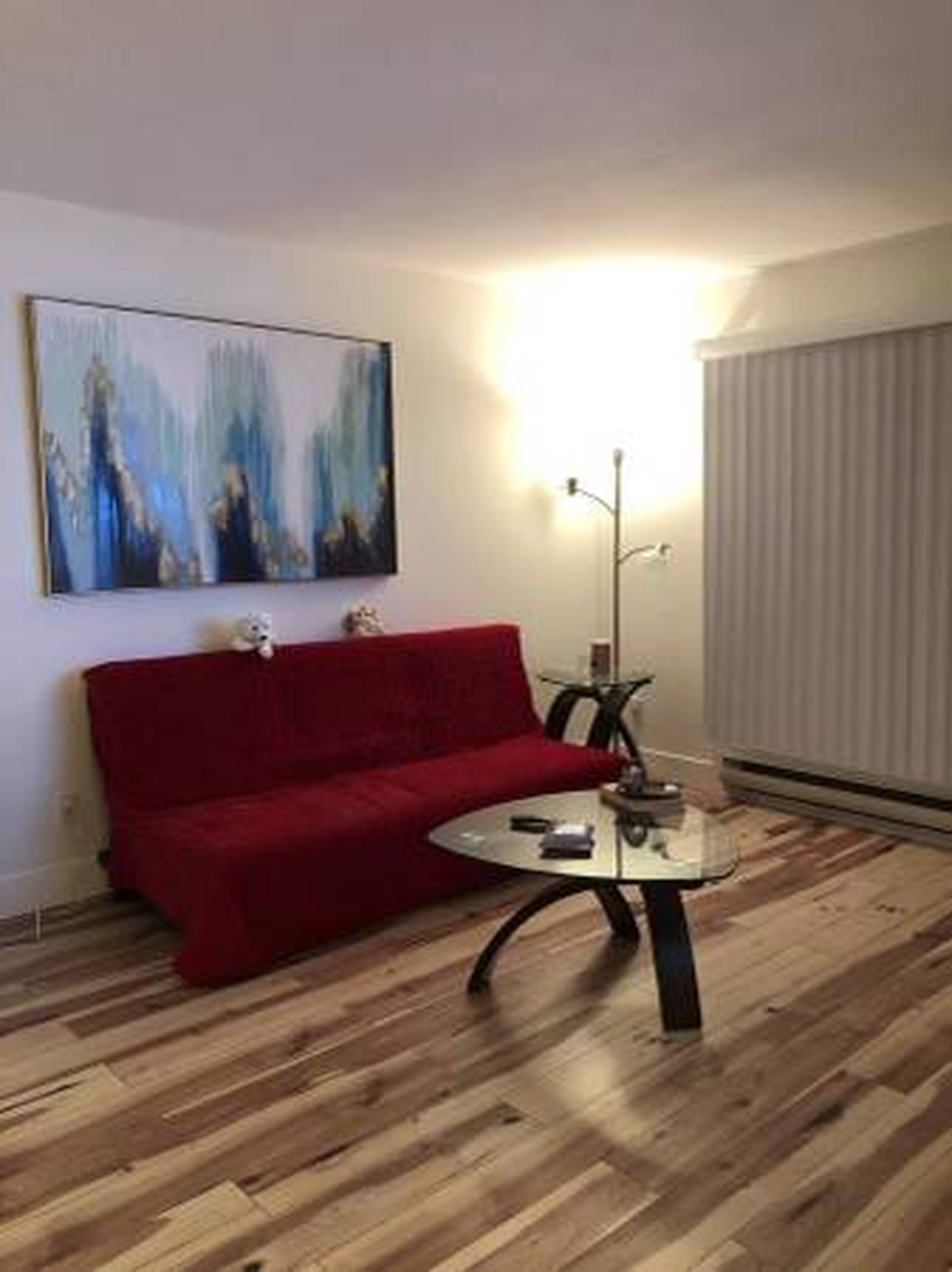 8651 Westminster Hwy, Richmond, BC 1 Bedroom House for Rent liv.rent