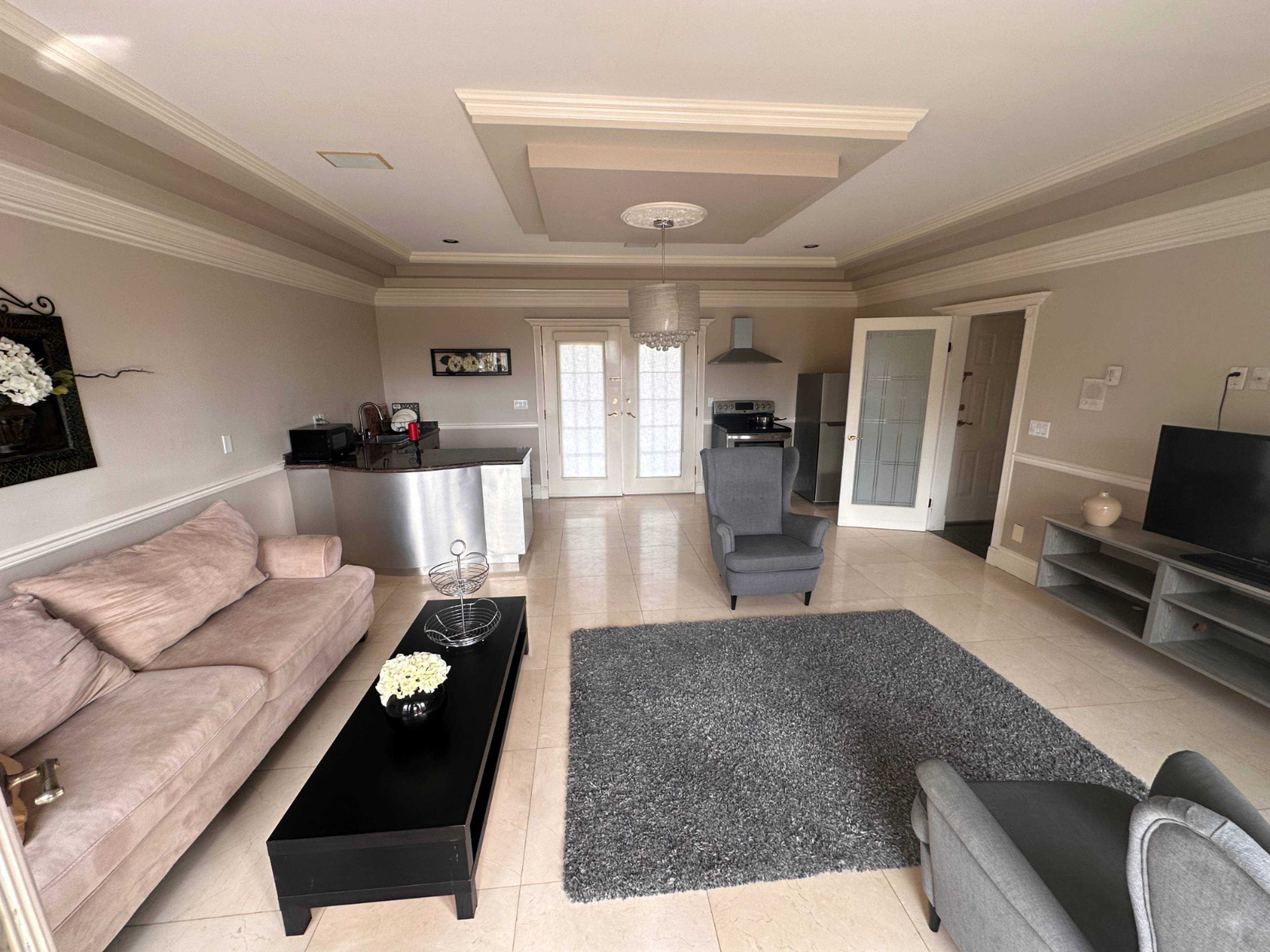 Plateau Blvd, Coquitlam, BC 1 Bedroom Room for Rent liv.rent