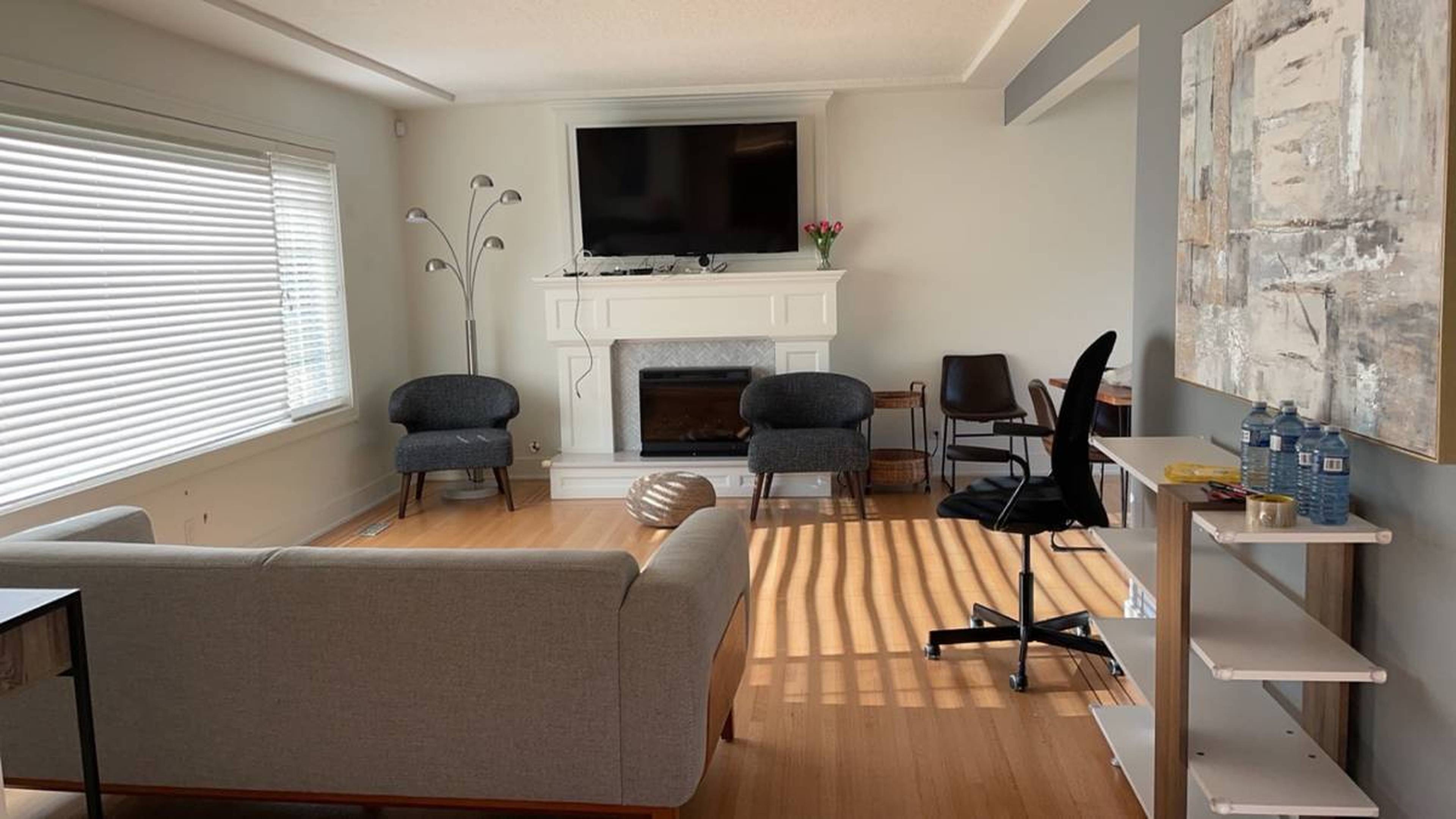 4113 Caddy Rd, North Vancouver District, BC 3 Bedroom House for Rent