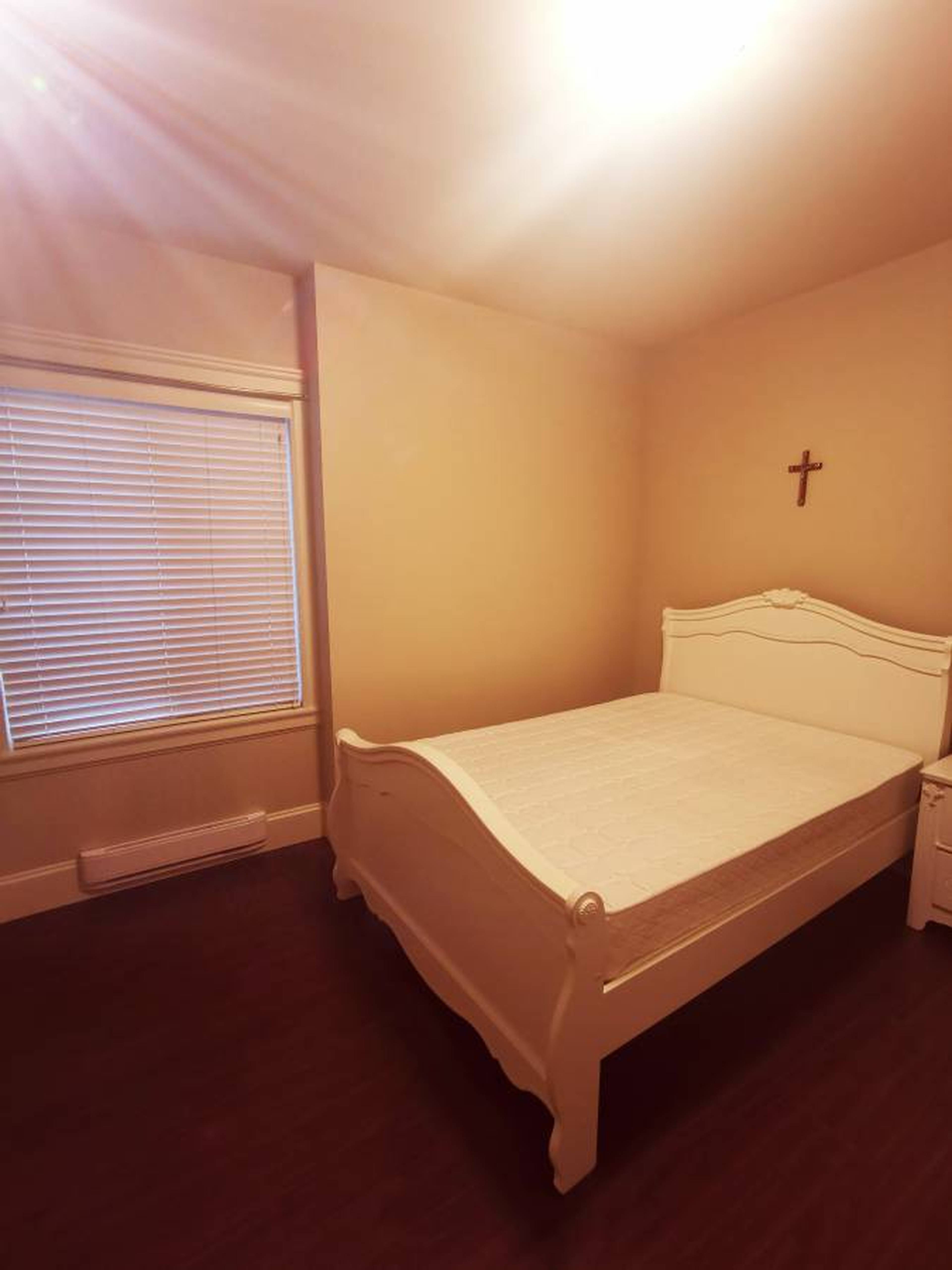 McBain Ave, Vancouver, BC 2 Bedroom House for Rent liv.rent