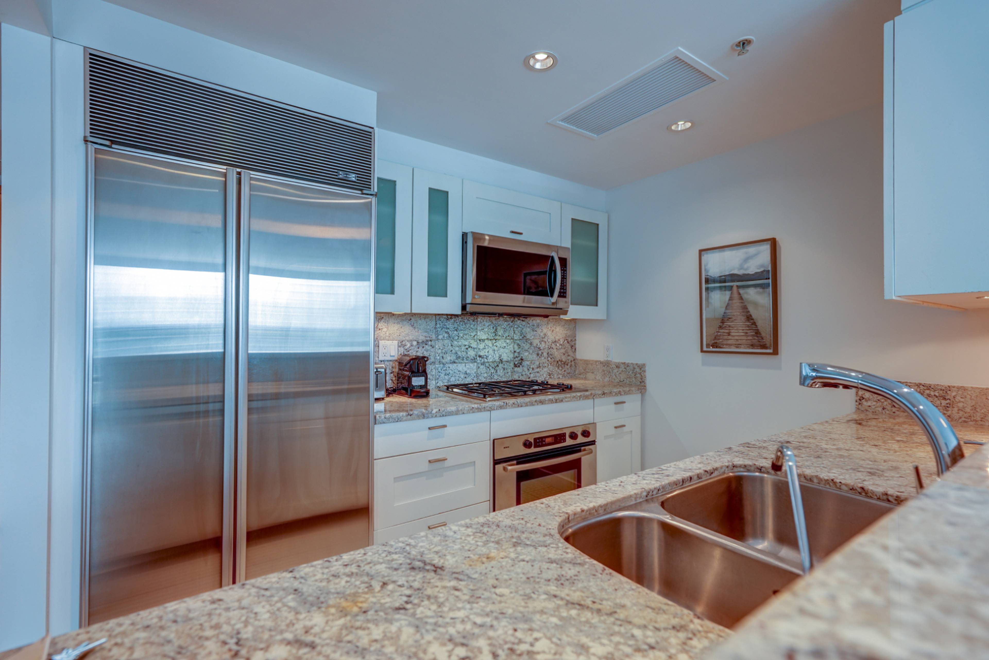 590 Nicola St 9