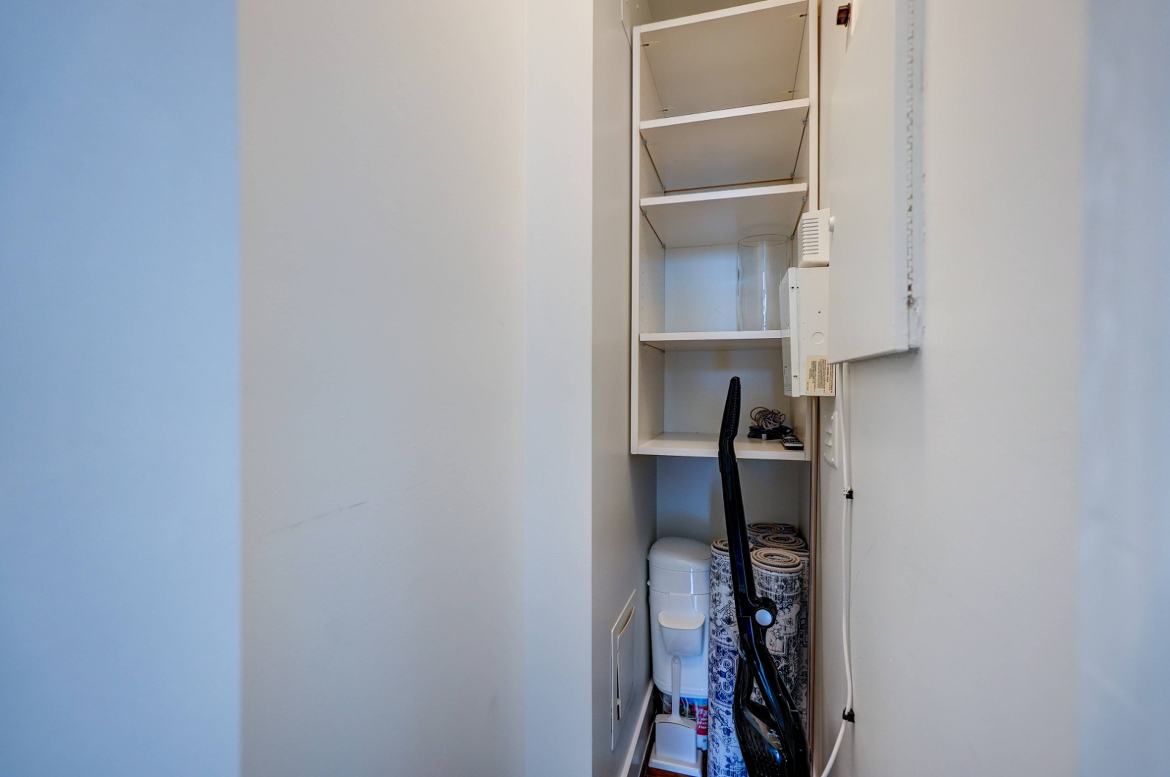 590 Nicola St 16