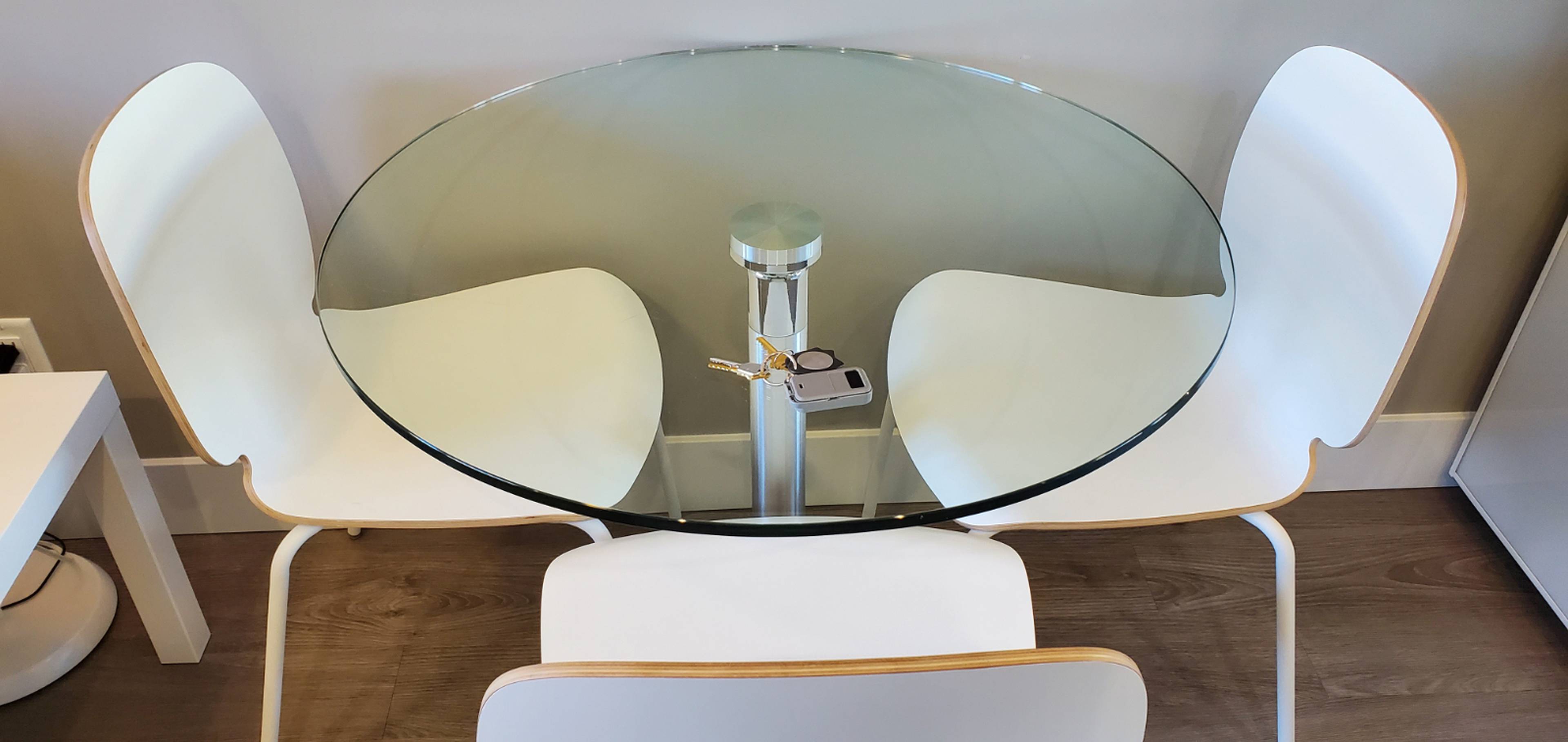 925 Leon Avenue, Kelowna, BC Studio Apartment for Rent liv.rent