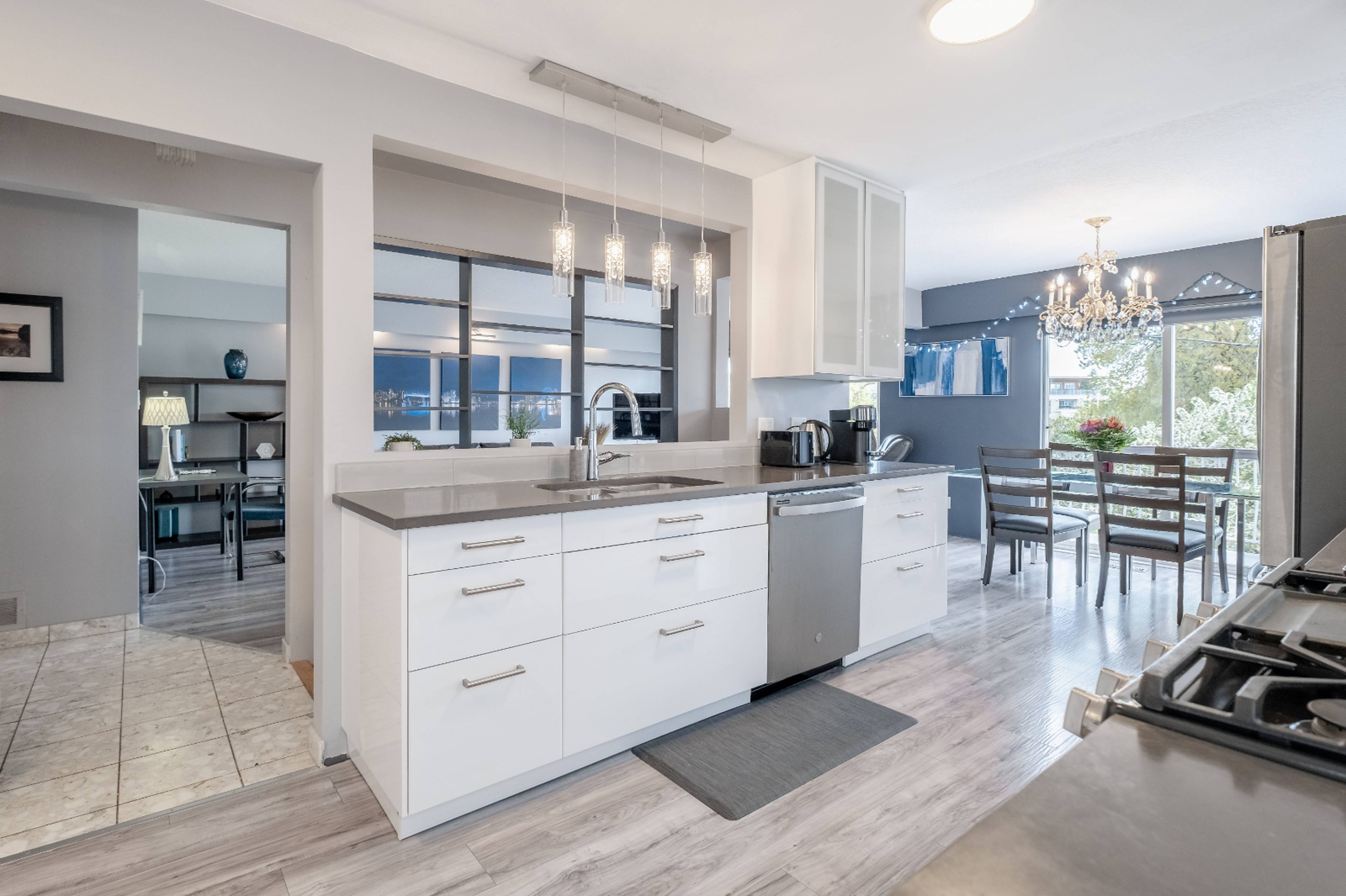 4316 Beatrice St, Vancouver, BC 3 Bedroom Room for Rent liv.rent