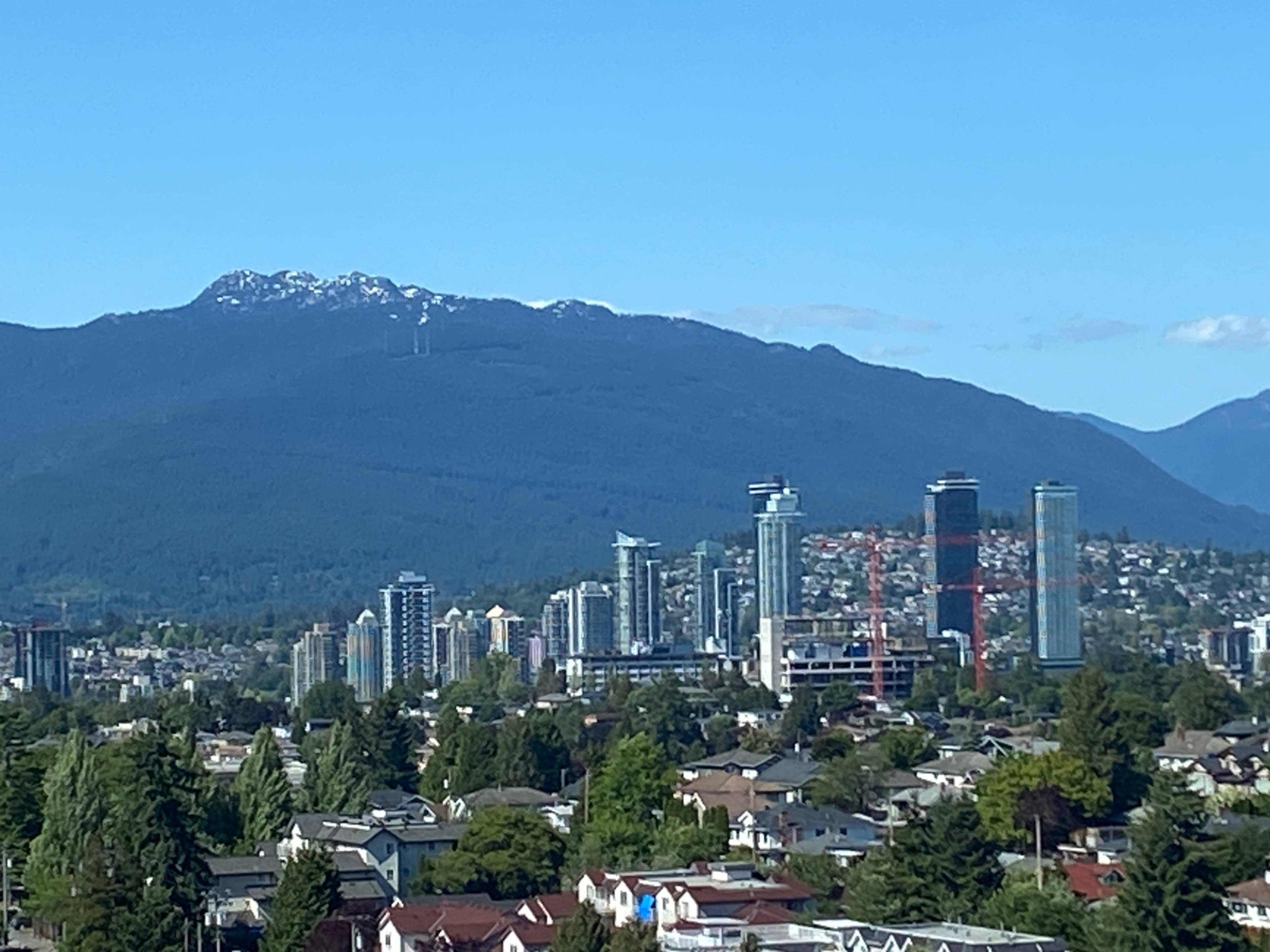 5380 Oben Street, Vancouver, BC 2 Bedroom Apartment for Rent liv.rent