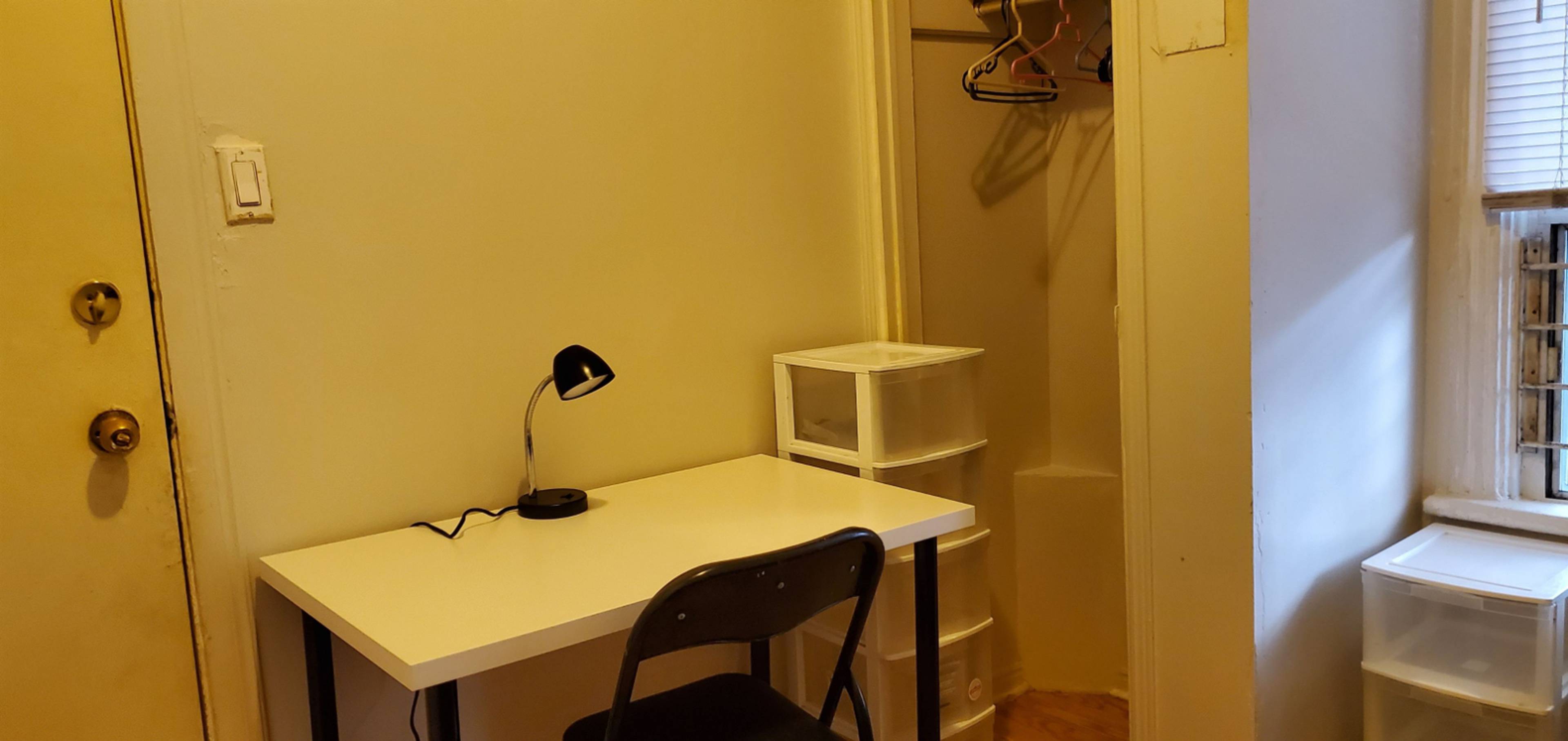 dundas-st-e-toronto-on-furnished-room-for-rent-liv-rent