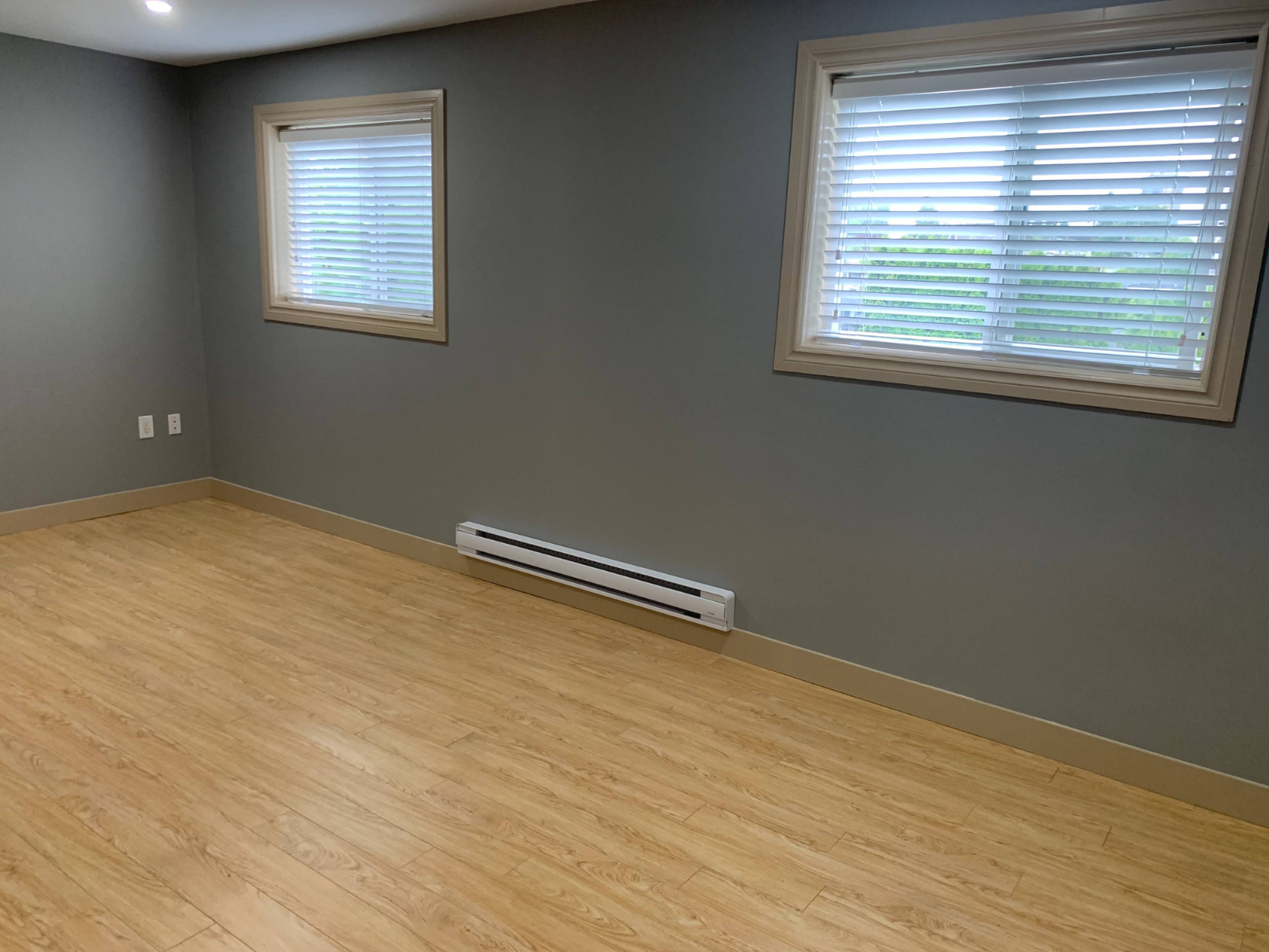 Parker St, Burnaby, BC 3 Bedroom Room for Rent liv.rent