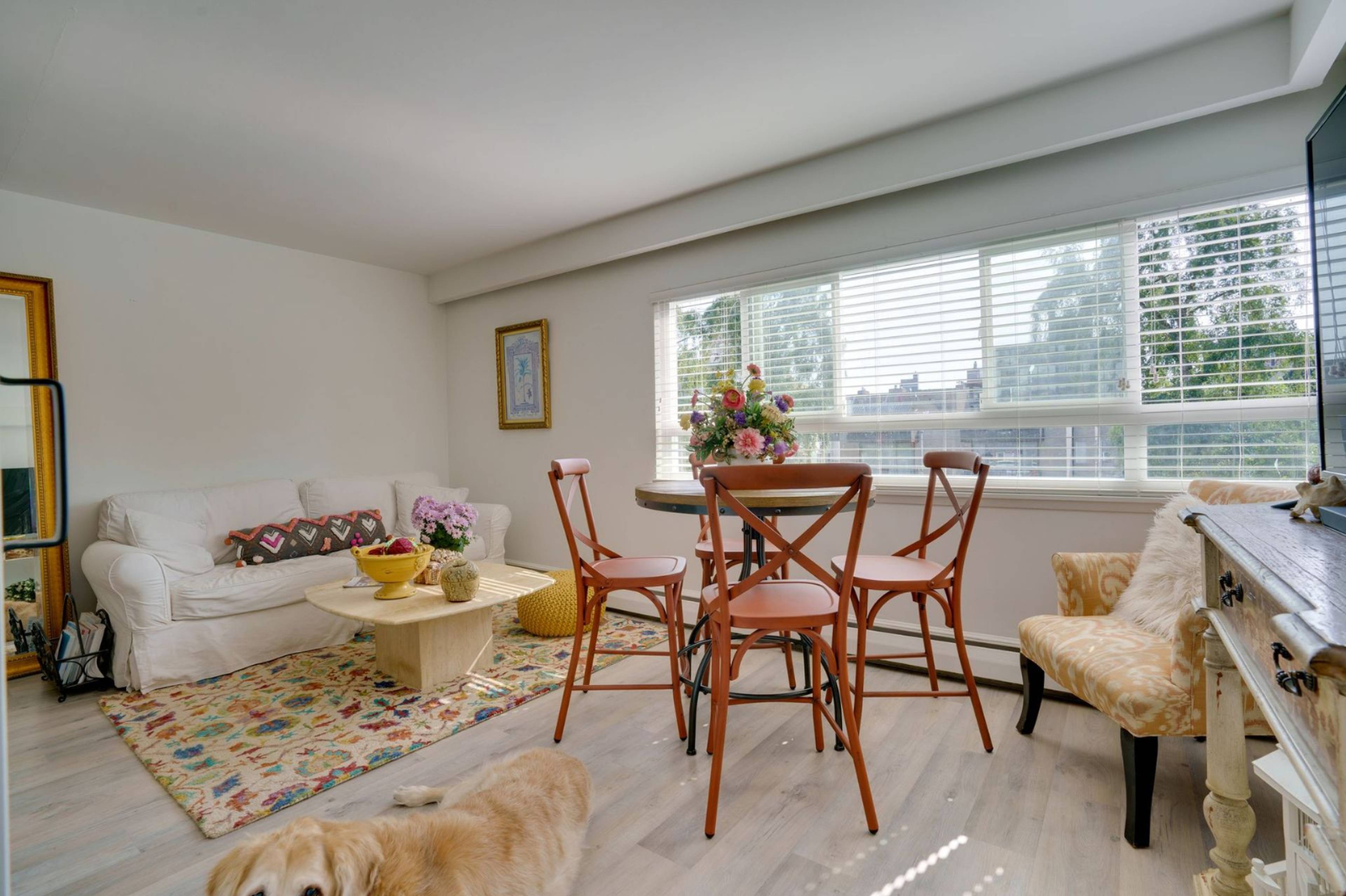 2 室  · 1 卫 for rent $2,300 / 月
