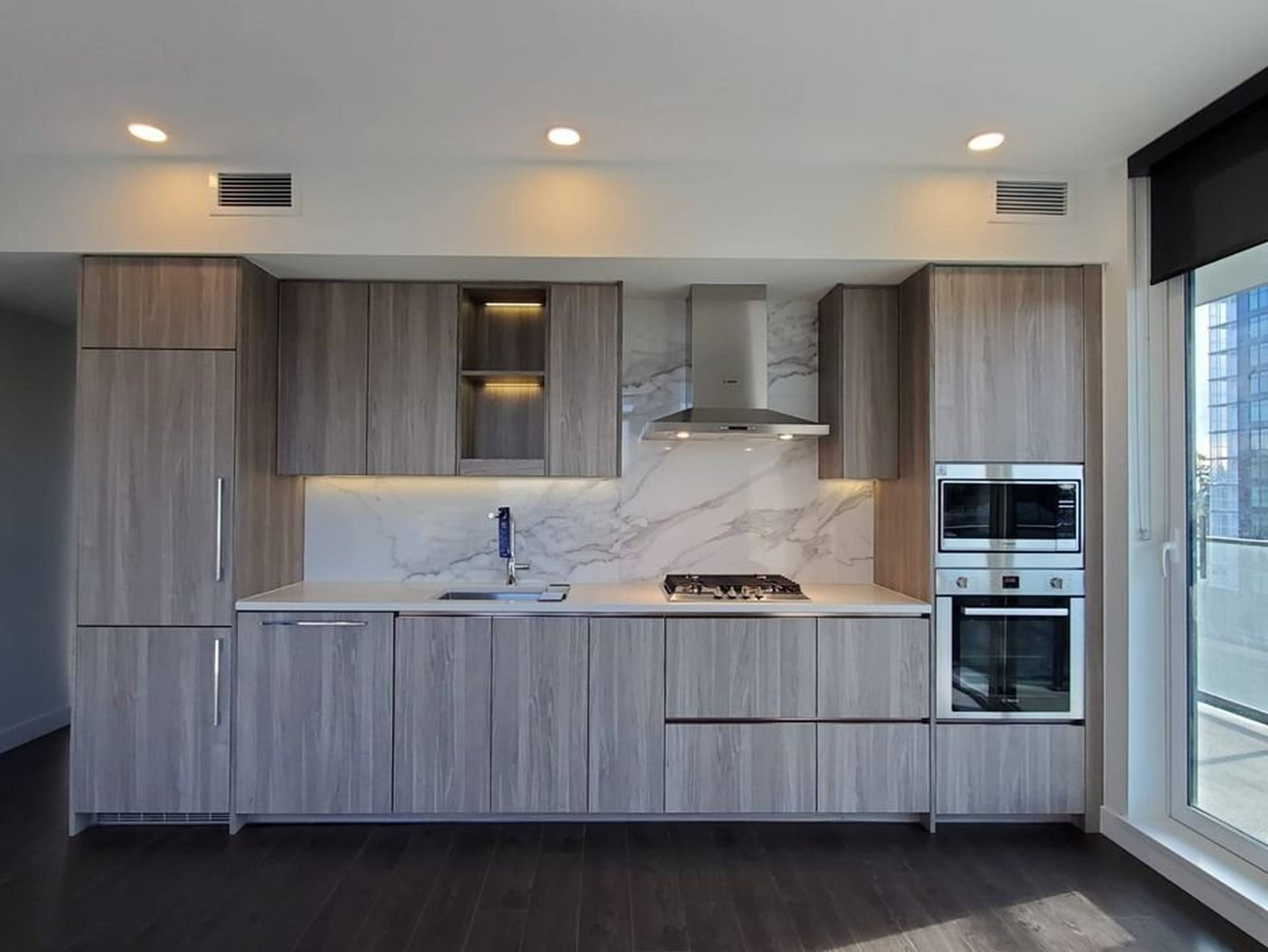 9887 Whalley Blvd, Surrey, BC 1 Bedroom Apartment for Rent liv.rent