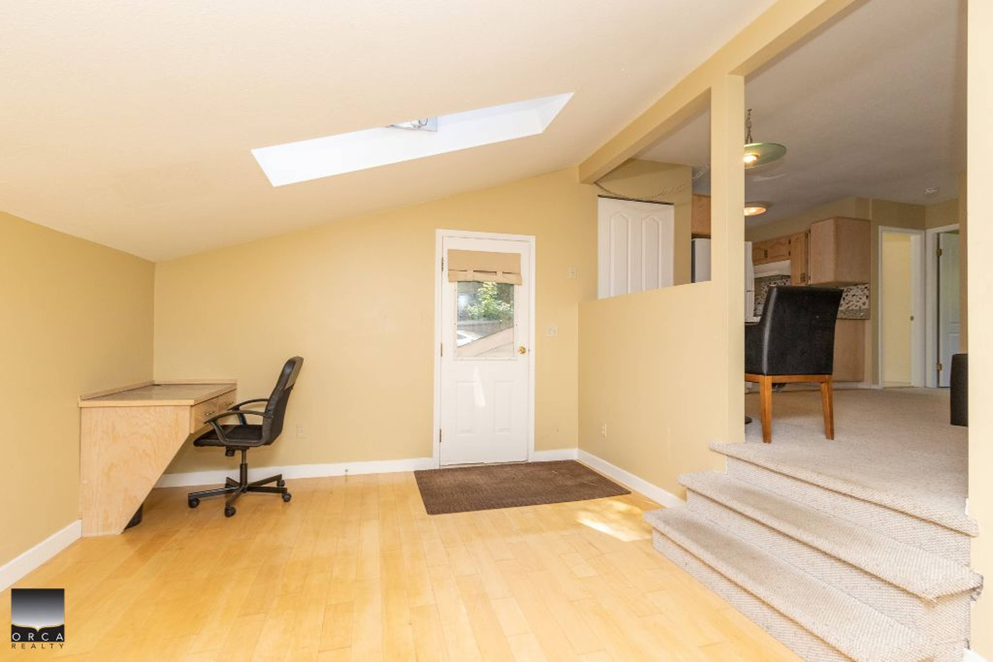 1640 East Road, Port Moody, BC 1 Bedroom House for Rent liv.rent