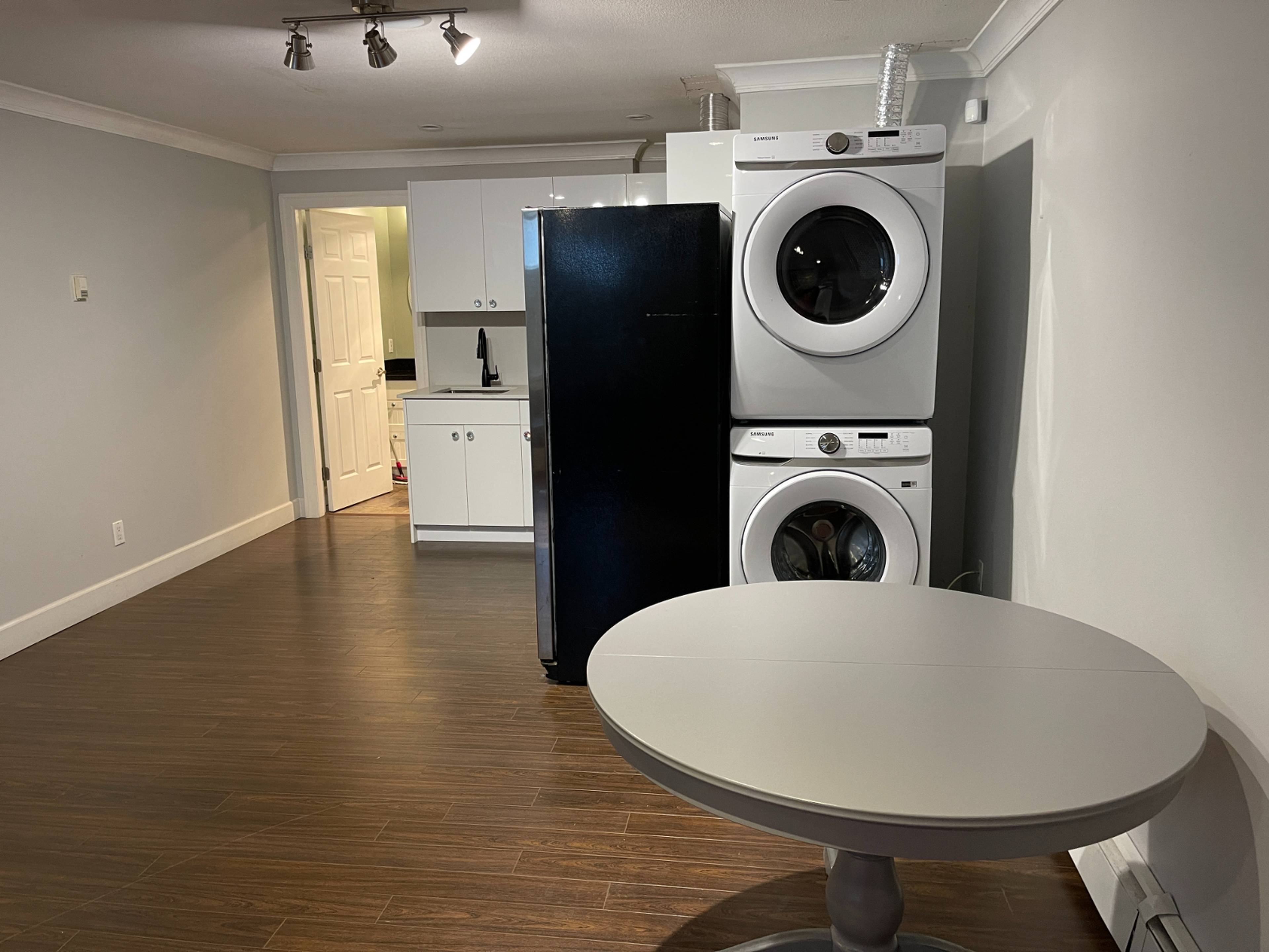 11157 164 St, Surrey, BC 1 Bedroom Room for Rent liv.rent