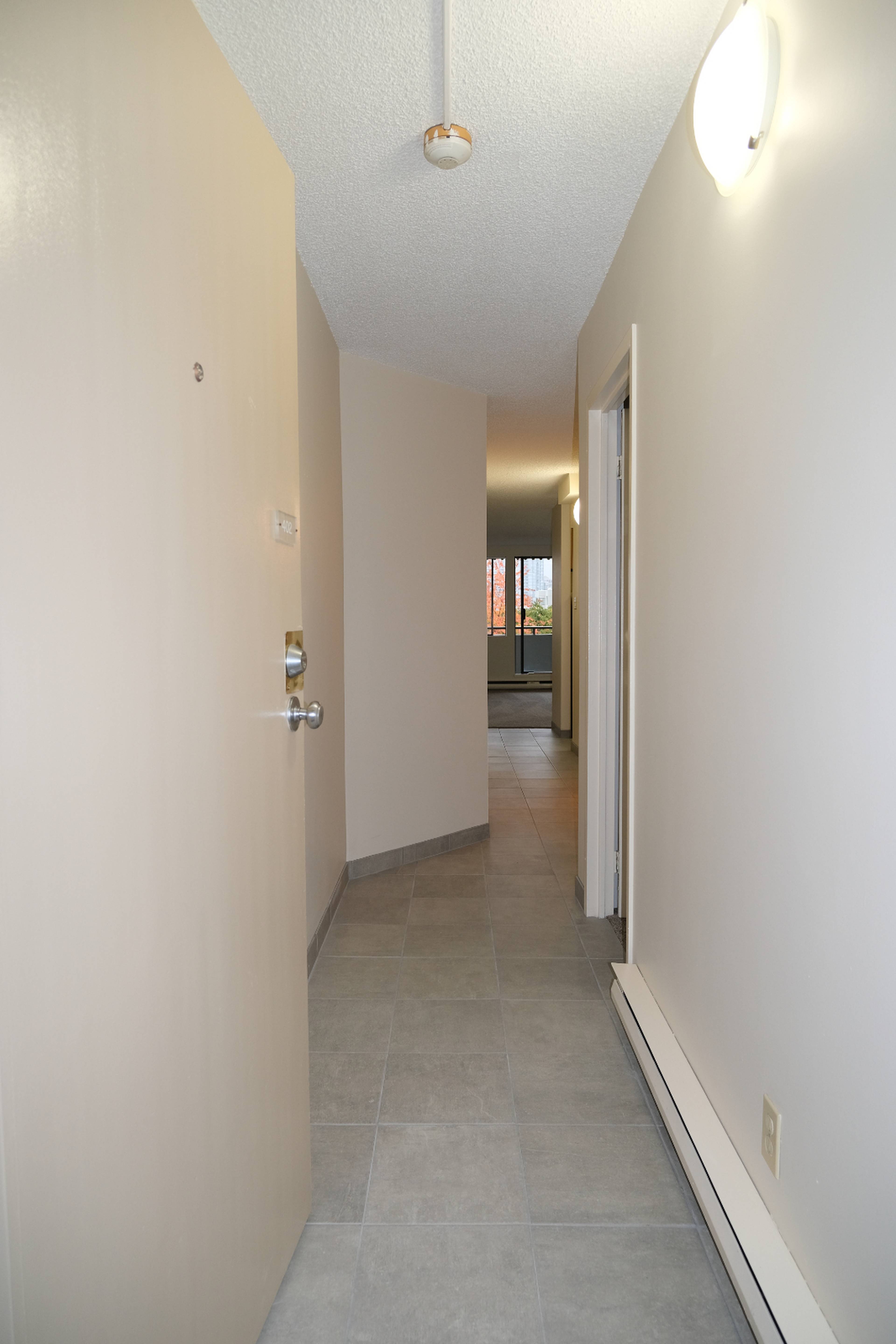 655 Moberly Rd, Vancouver, BC 1 Bedroom Apartment for Rent liv.rent