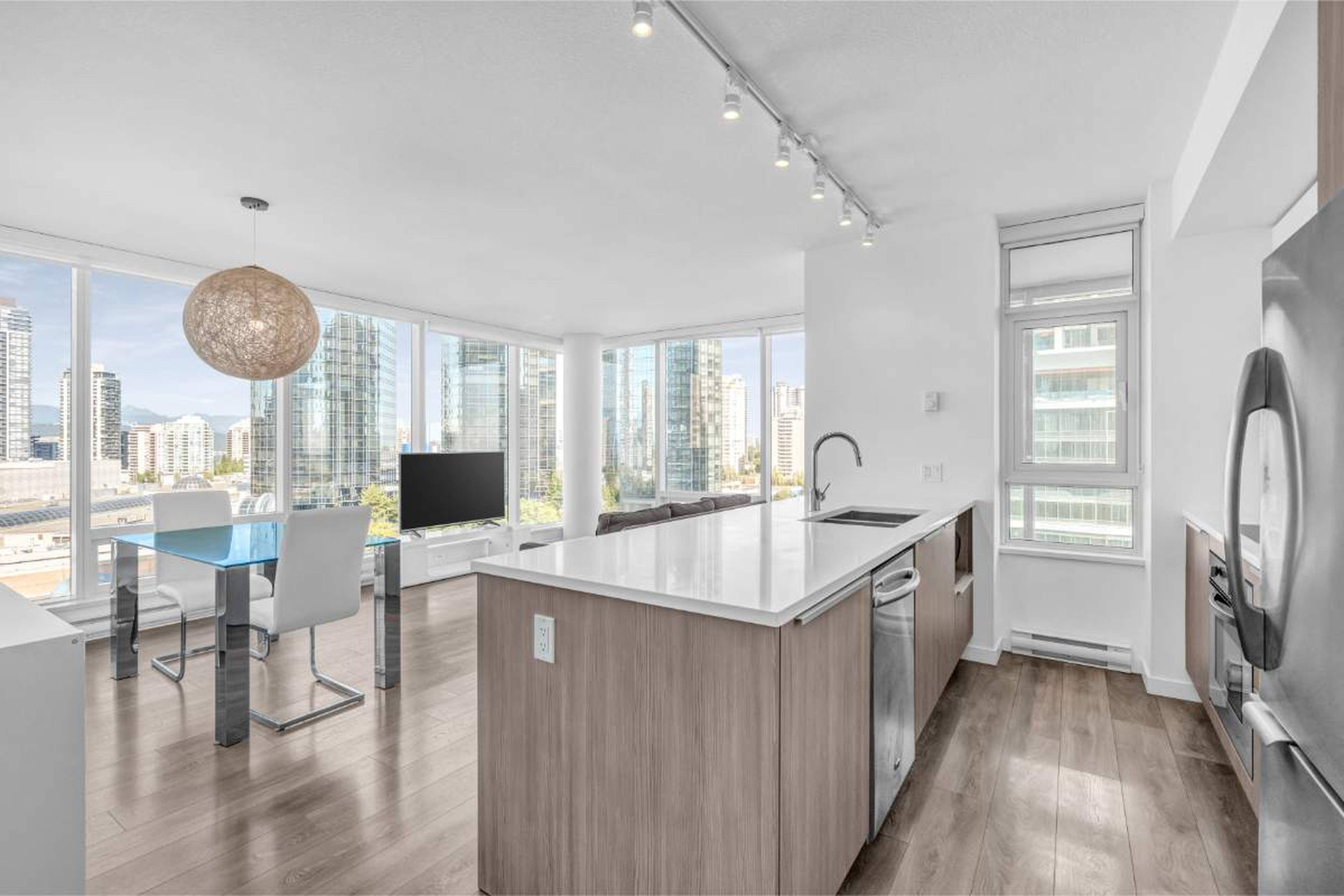 2 Bed  · 2 Bath for rent $2,900 / month