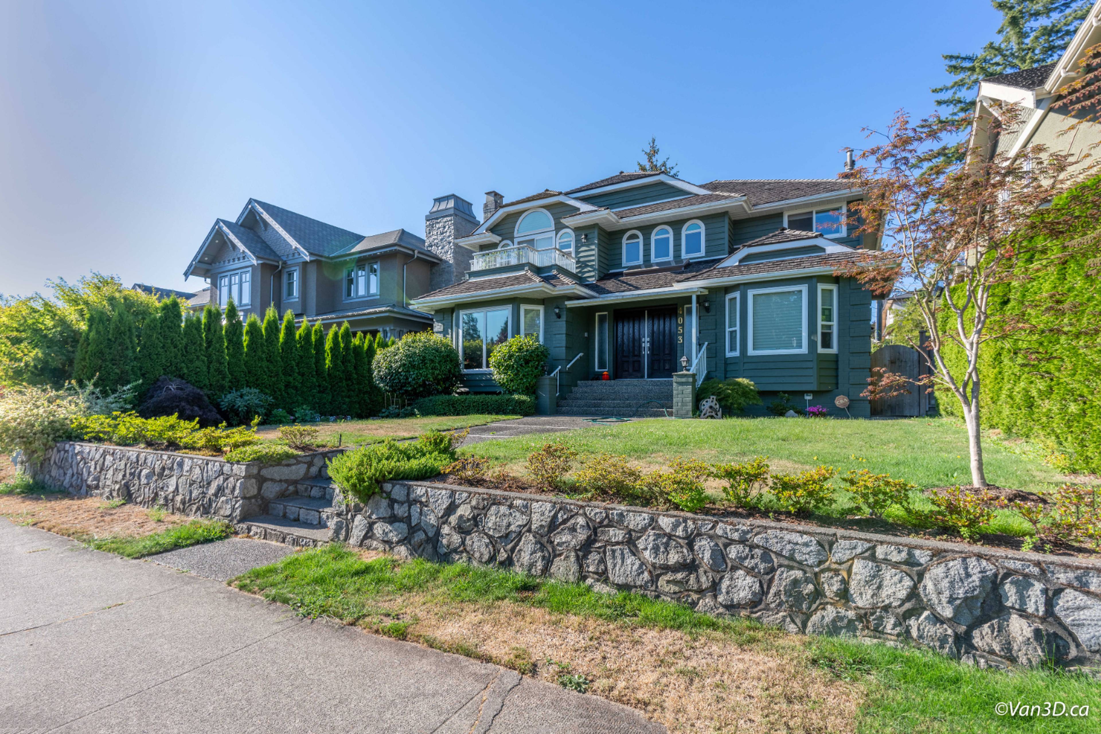 W 38th Ave, Vancouver, BC 2 Bedroom Room for Rent liv.rent