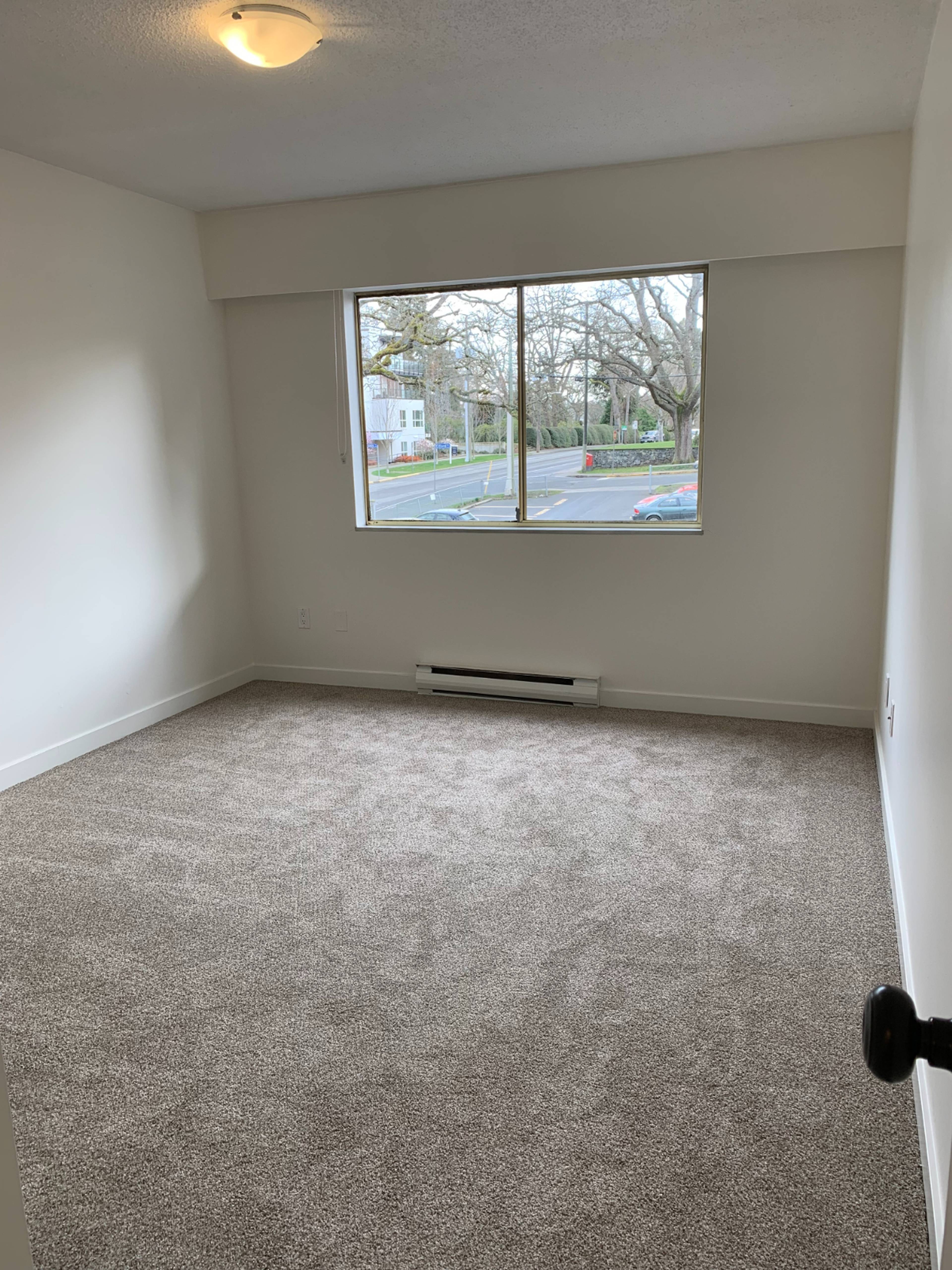 411 1399 Stanley Ave, Victoria, BC 1 Bedroom Apartment for Rent