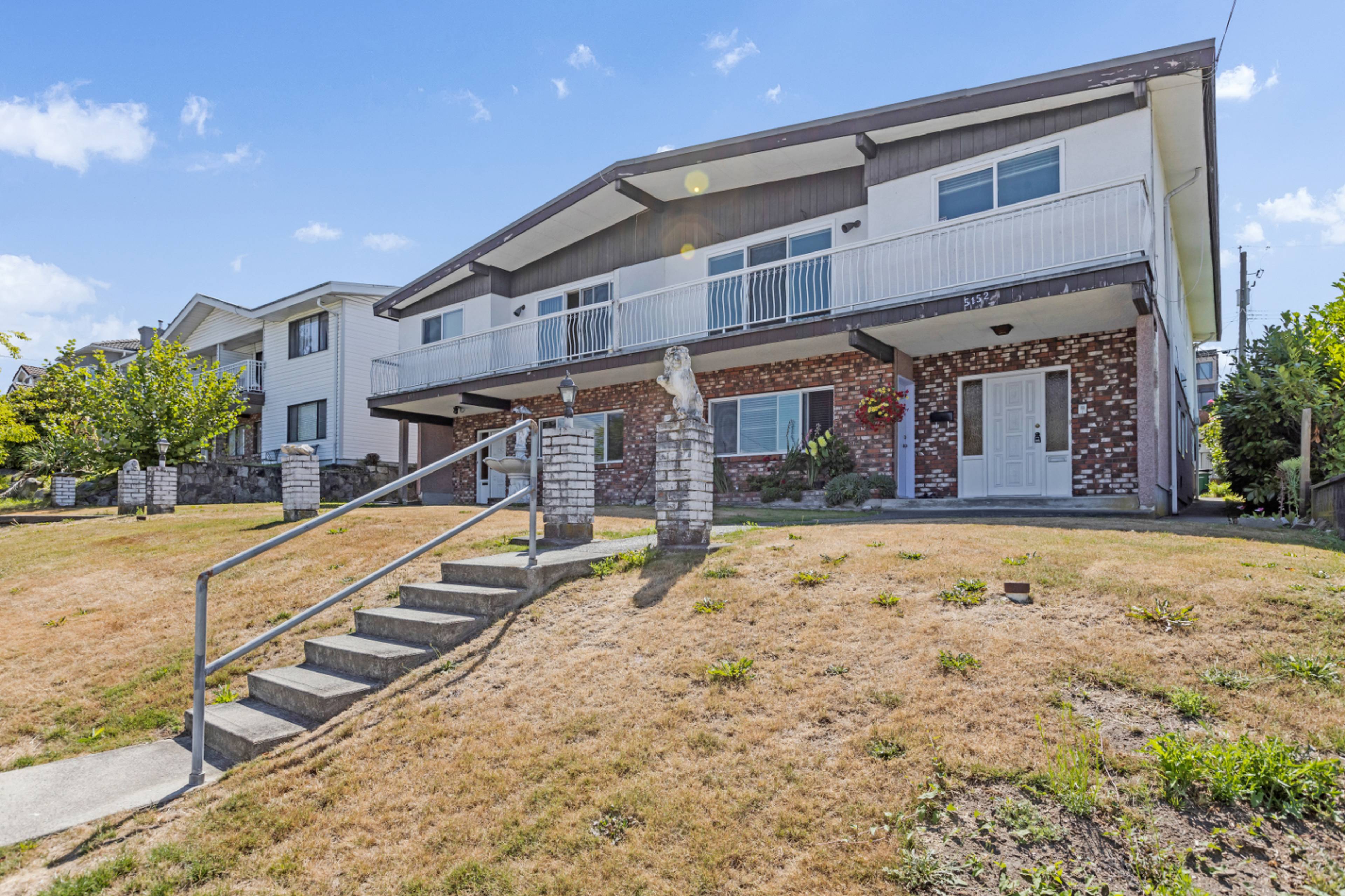 Dominion St, Burnaby, BC 3 Bedroom Room for Rent liv.rent