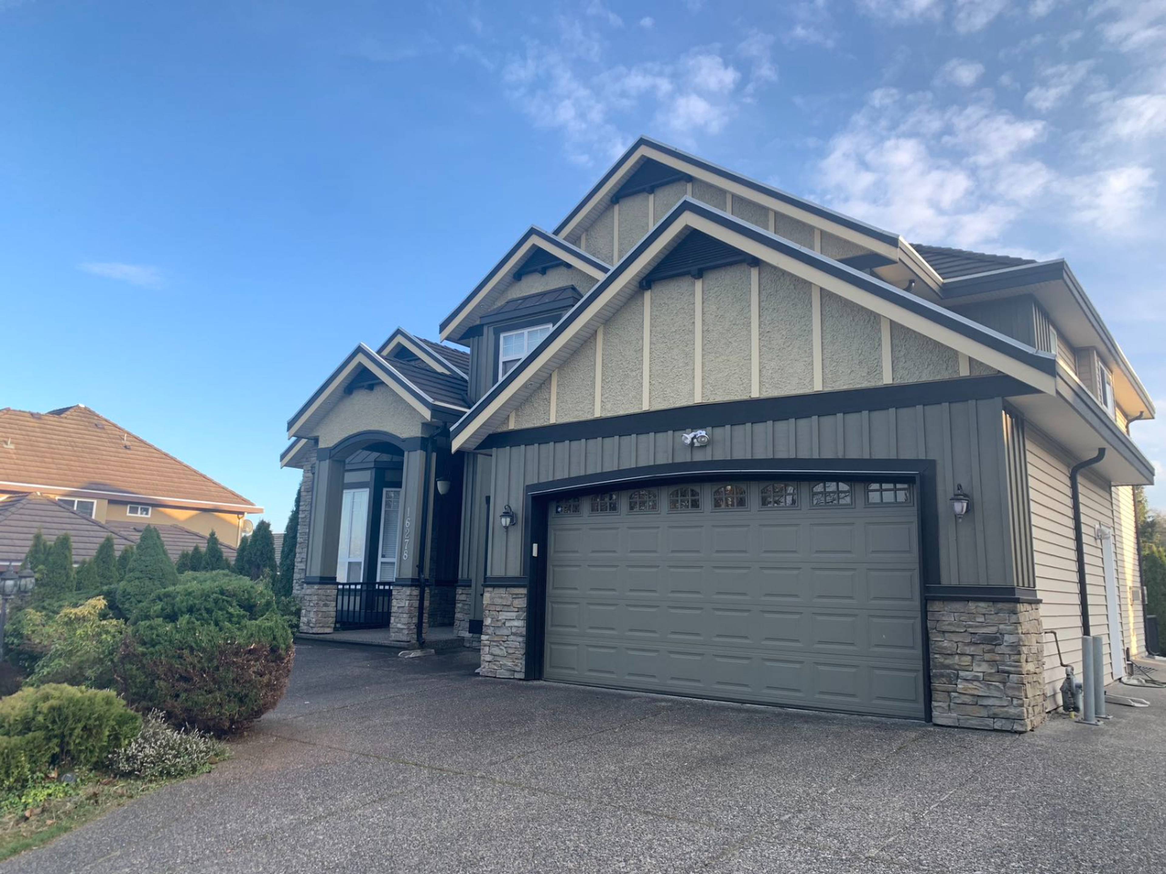 16278 92 Ave, Surrey, BC 4 Bedroom Room for Rent liv.rent