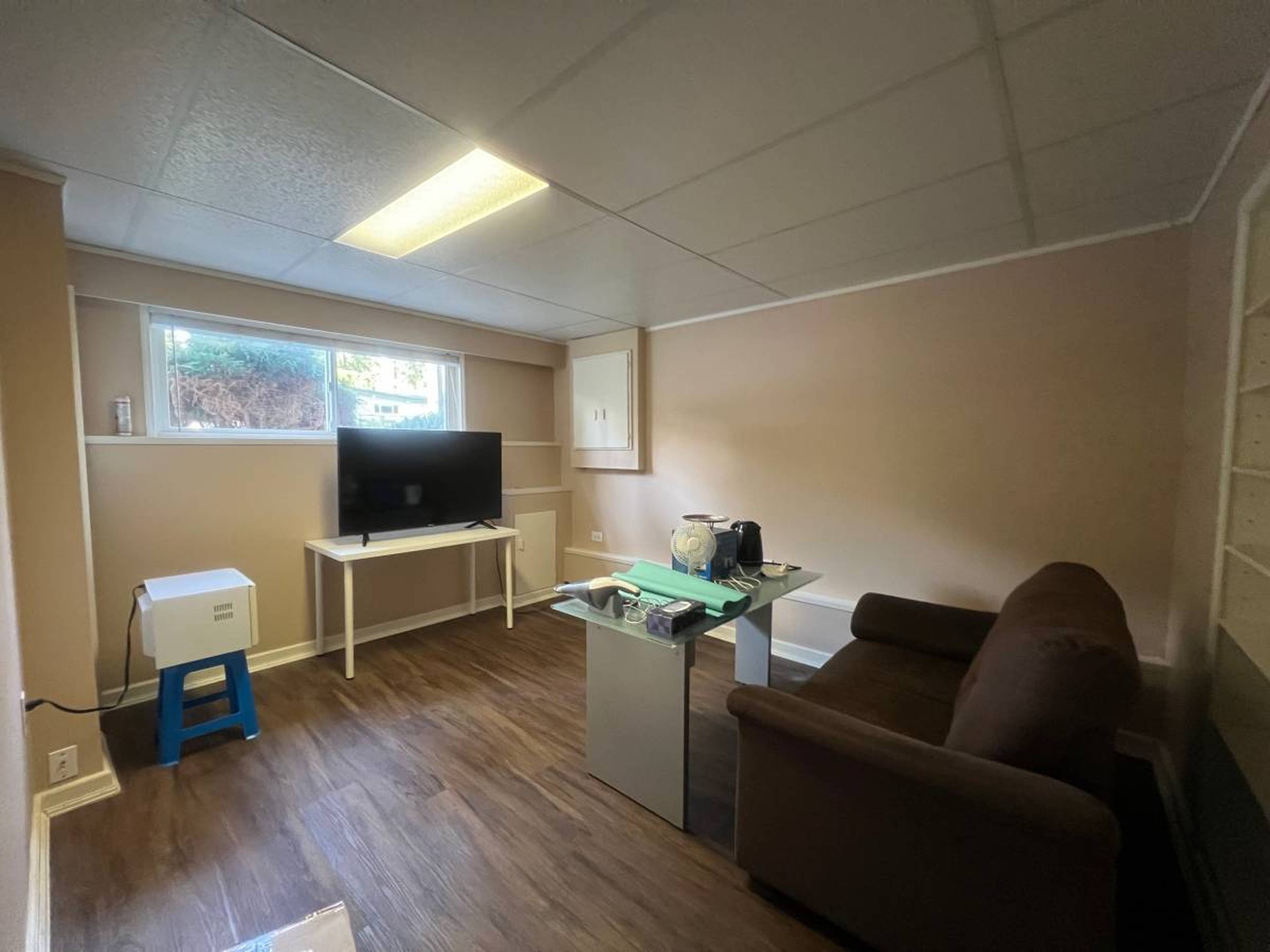 Ground level 2670 Tuohey Ave, Port Coquitlam, BC 2 Bedroom House