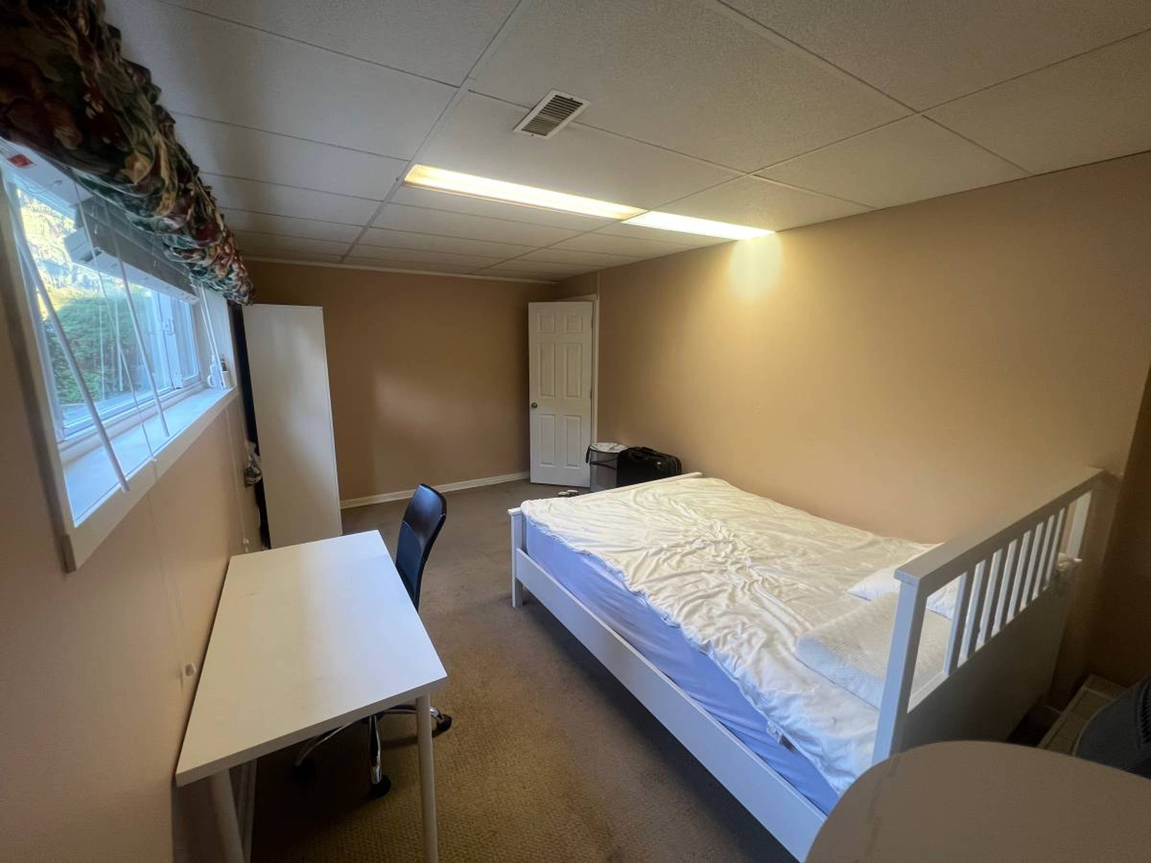 Ground level 2670 Tuohey Ave, Port Coquitlam, BC 2 Bedroom House